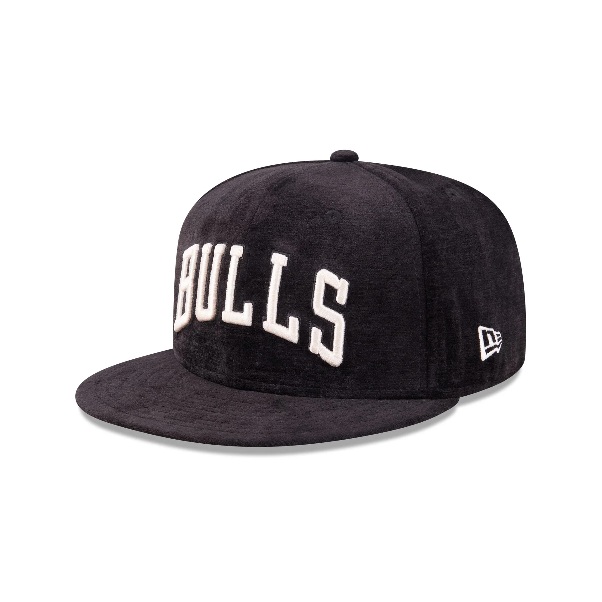Chicago Bulls Black Velvet 59FIFTY Fitted Hat