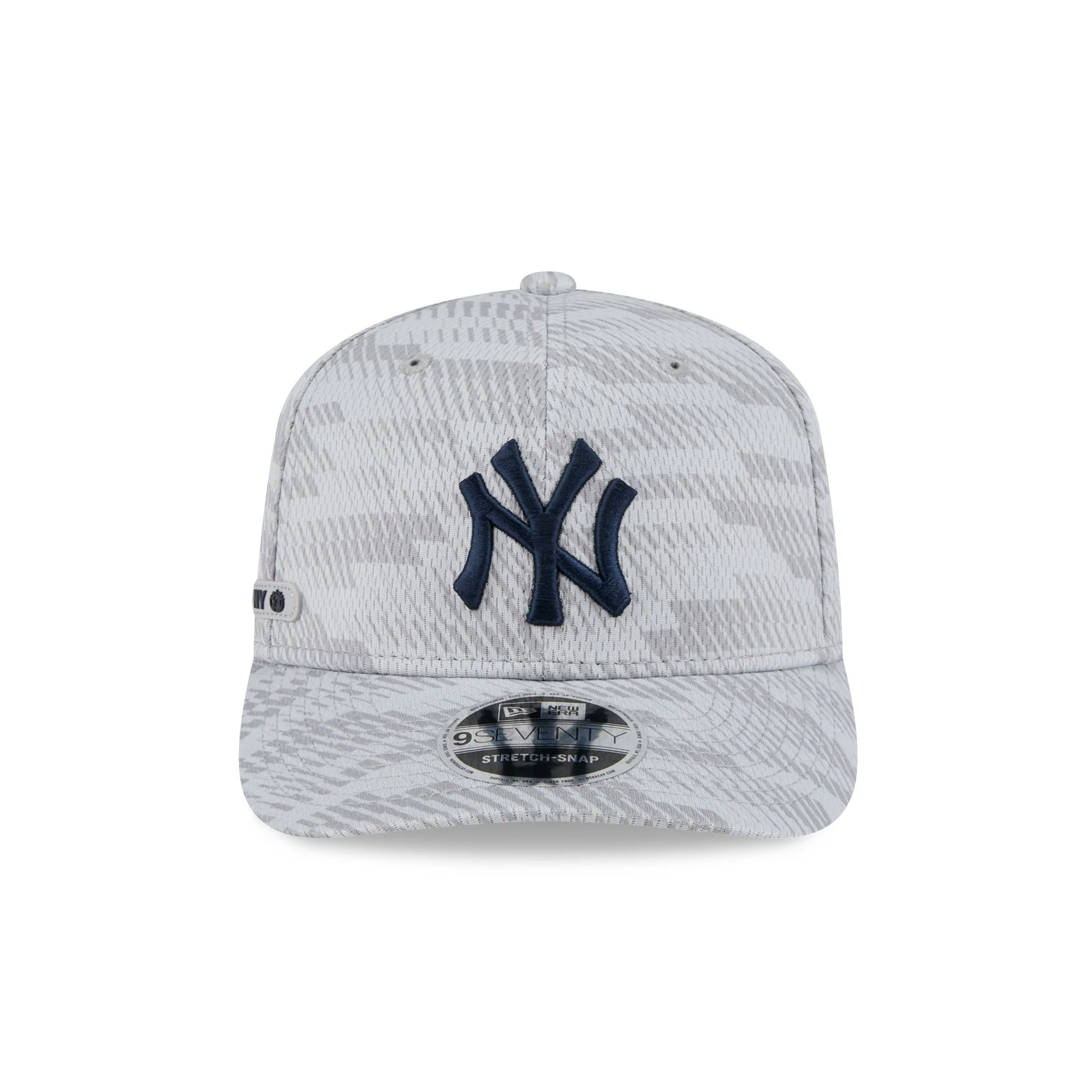 New York Yankees 2025 Clubhouse Gray 9SEVENTY Stretch-Snap Hat