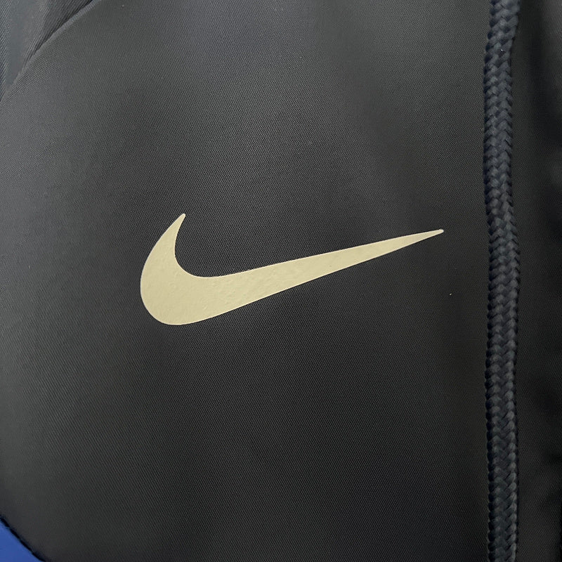 Barcelona Windbreaker