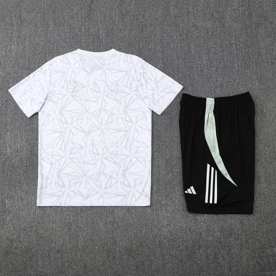 Kit Shirt + Shorts Real Madrid White/Black Training 25/26