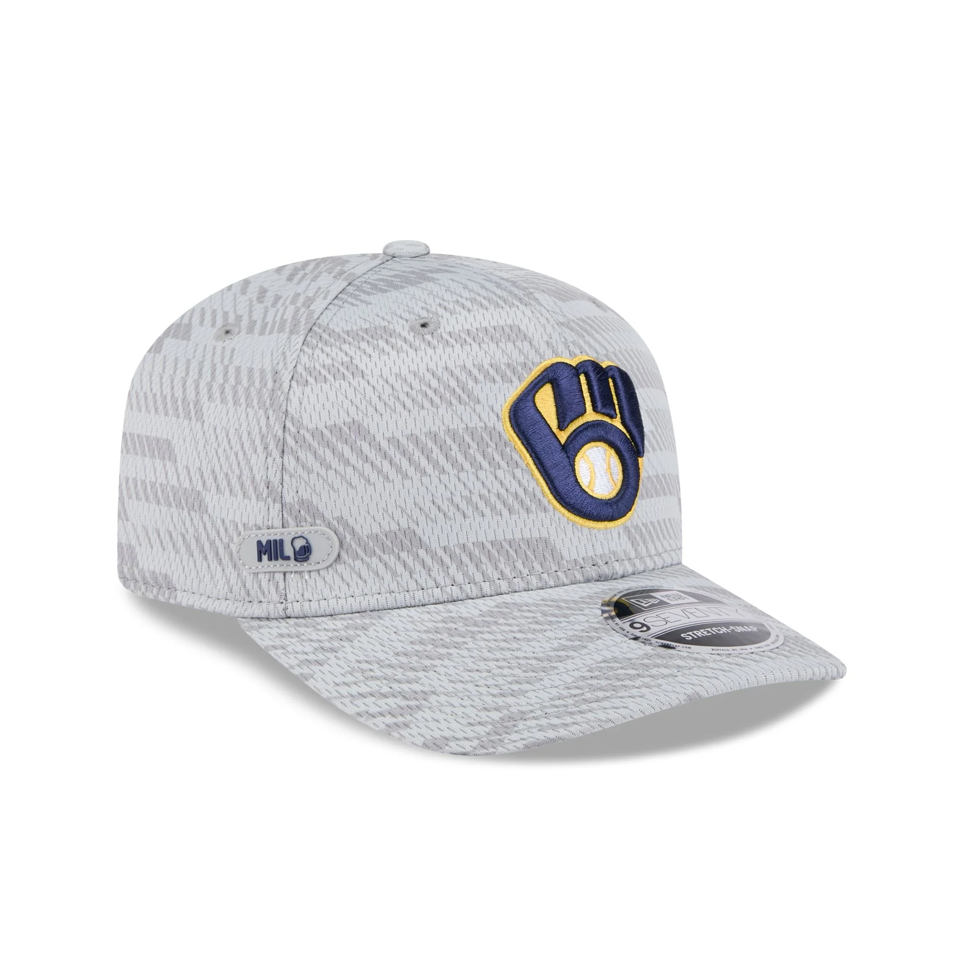 Milwaukee Brewers 2025 Clubhouse Gray 9SEVENTY Stretch-Snap Hat