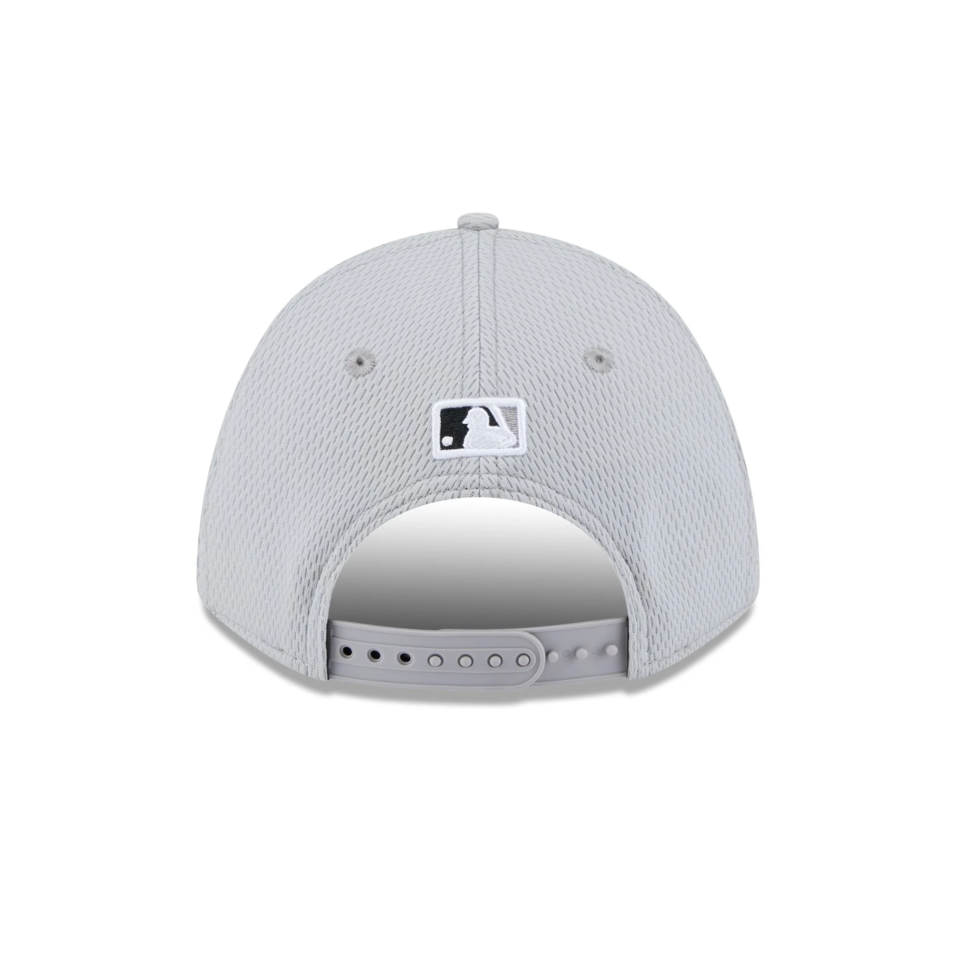 Chicago White Sox 2025 Clubhouse Gray 9FORTY M-Crown Snapback Hat