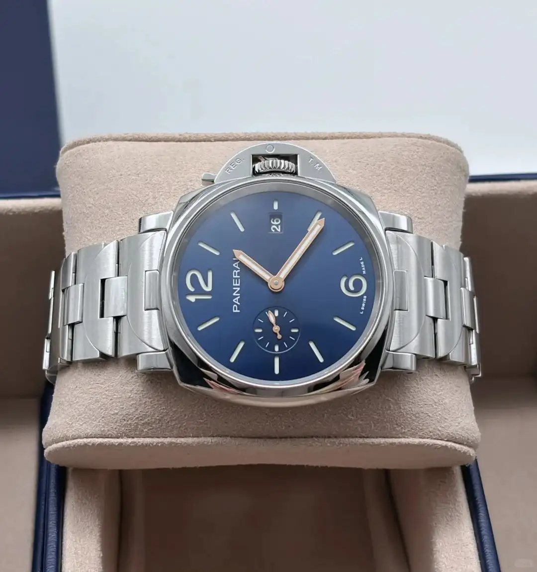 Panerai Luminor Due Men Automatic Blue Stainless Steel Watch PAM01124