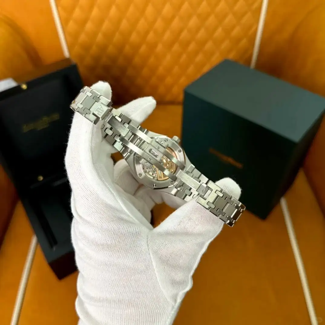 Audemars Piguet Royal Oak Selfwinding Black 15451ST.ZZ.1256ST.01