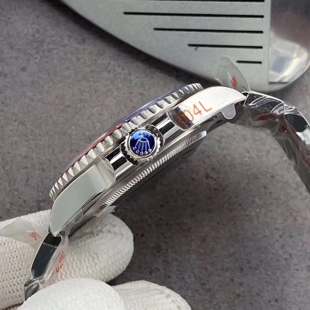 Rolex GMT-Master II 40mm 126710BLRO  Pepsi  Oyster