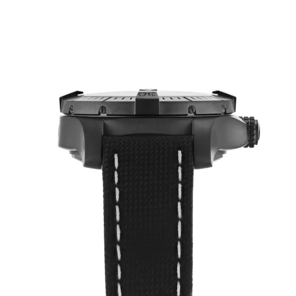 Breitling Avenger Men Automatic Black Leather Watch V17319101B1X2