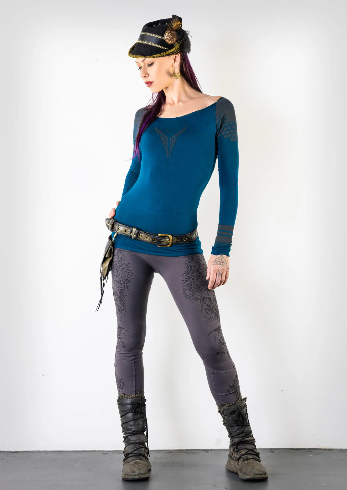 Tribal flower leggings