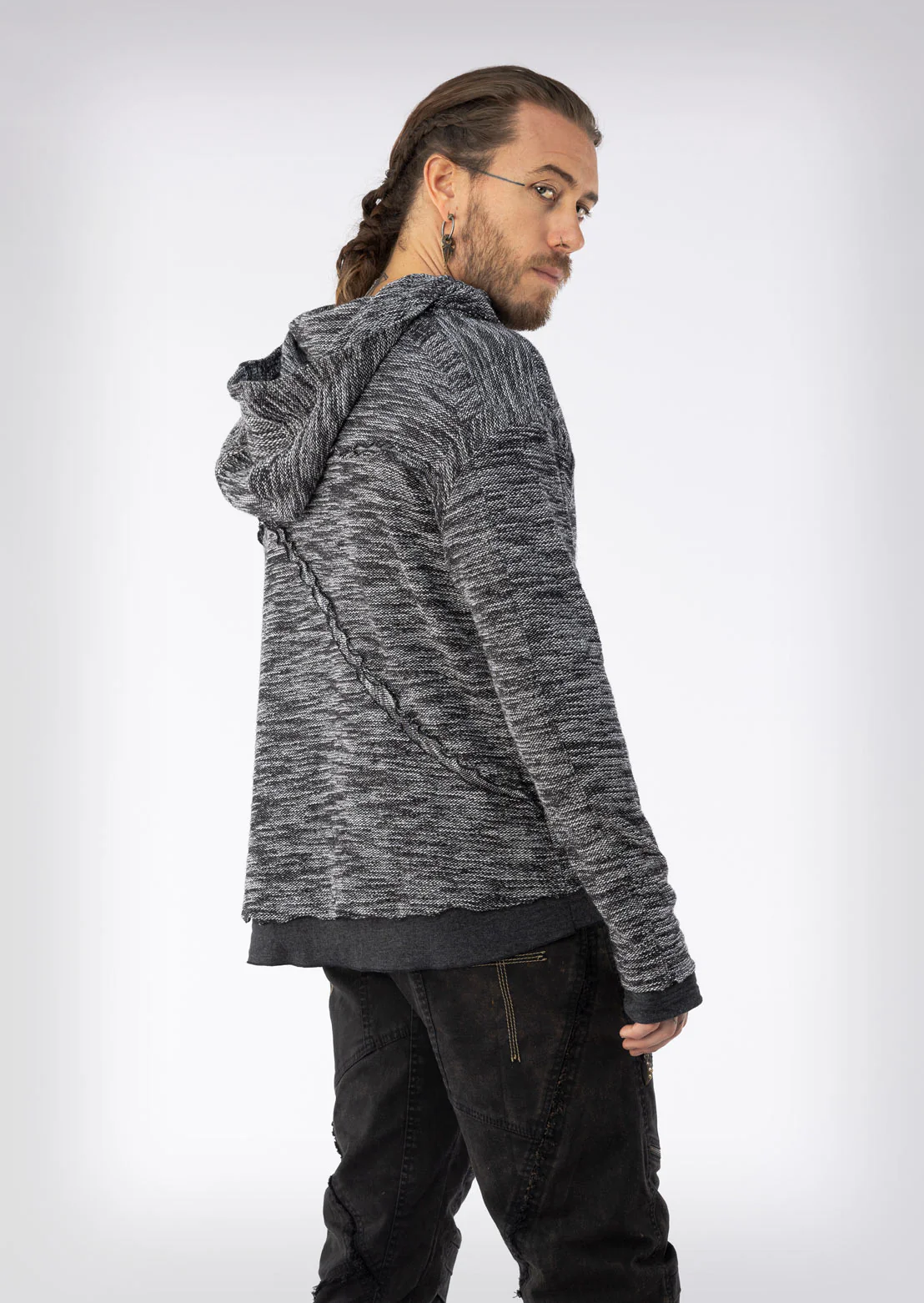 Assassin jumper