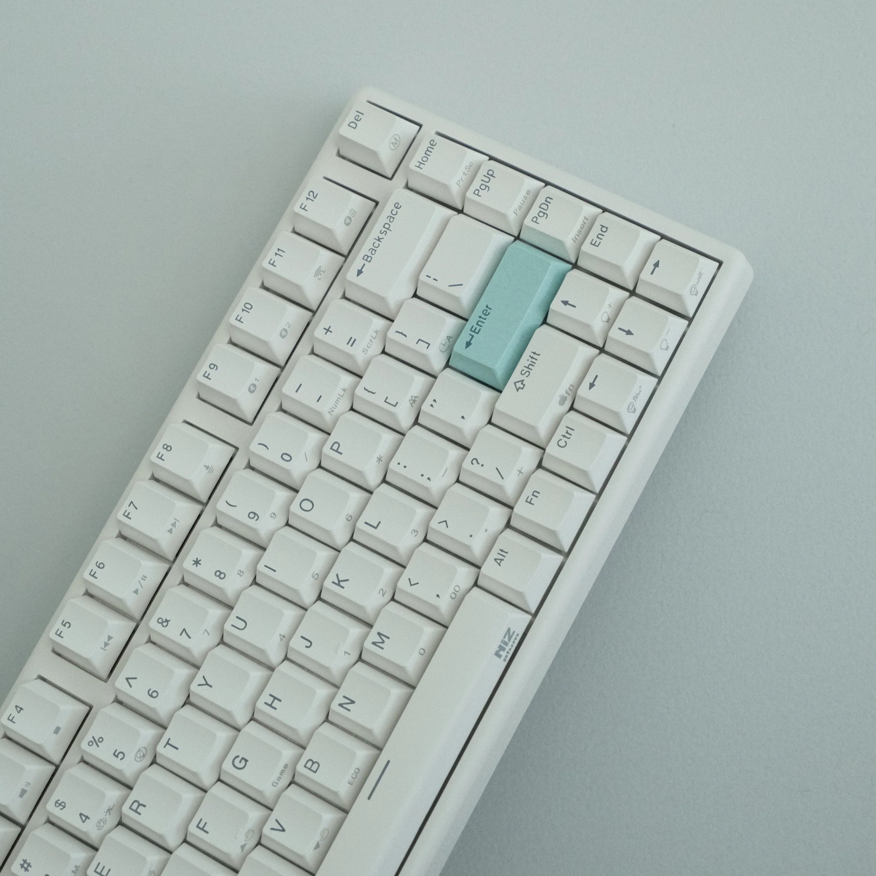 Micro 82 White/ Micro82 Pro