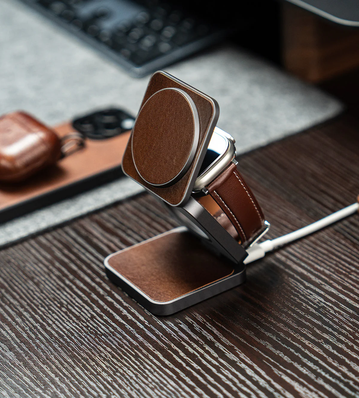 KUXIU X40 Pro 3-in-1 MagSafe Foldable Charging Stand - Leather Edition