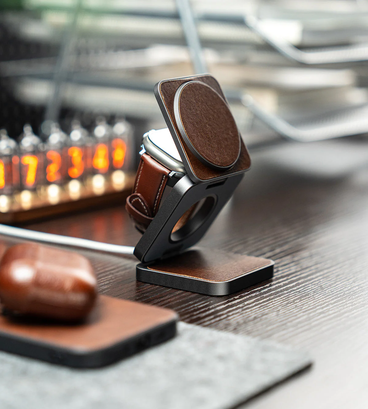 KUXIU X40 Pro 3-in-1 MagSafe Foldable Charging Stand - Leather Edition