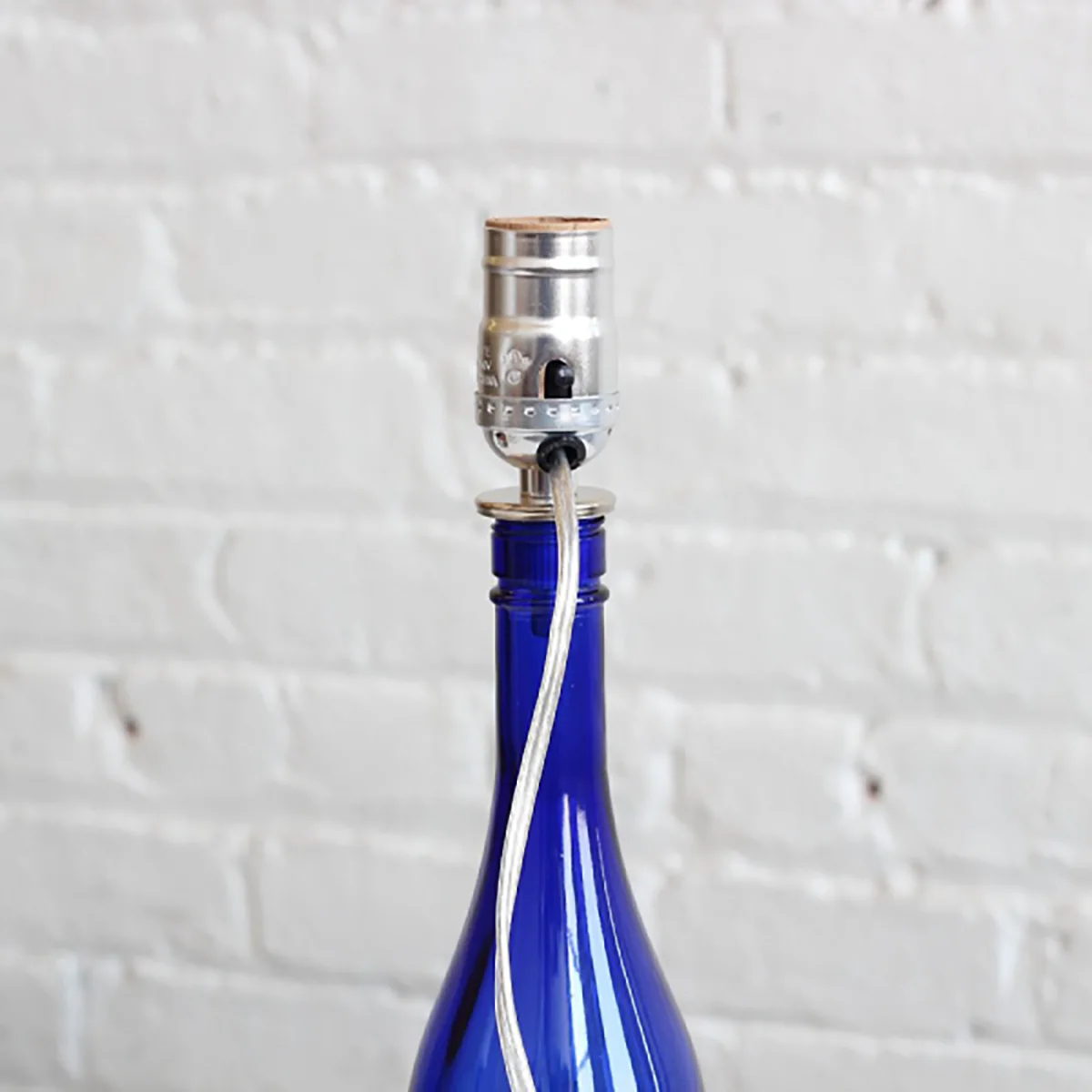 DIY Bottle Lamp Kit (Silver Socket & 8FT Silver Cord)