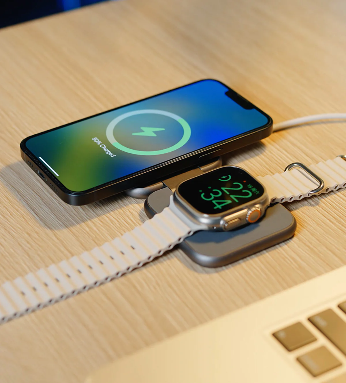 KUXIU X58 Foldable Magnetic Wireless Charging Stand