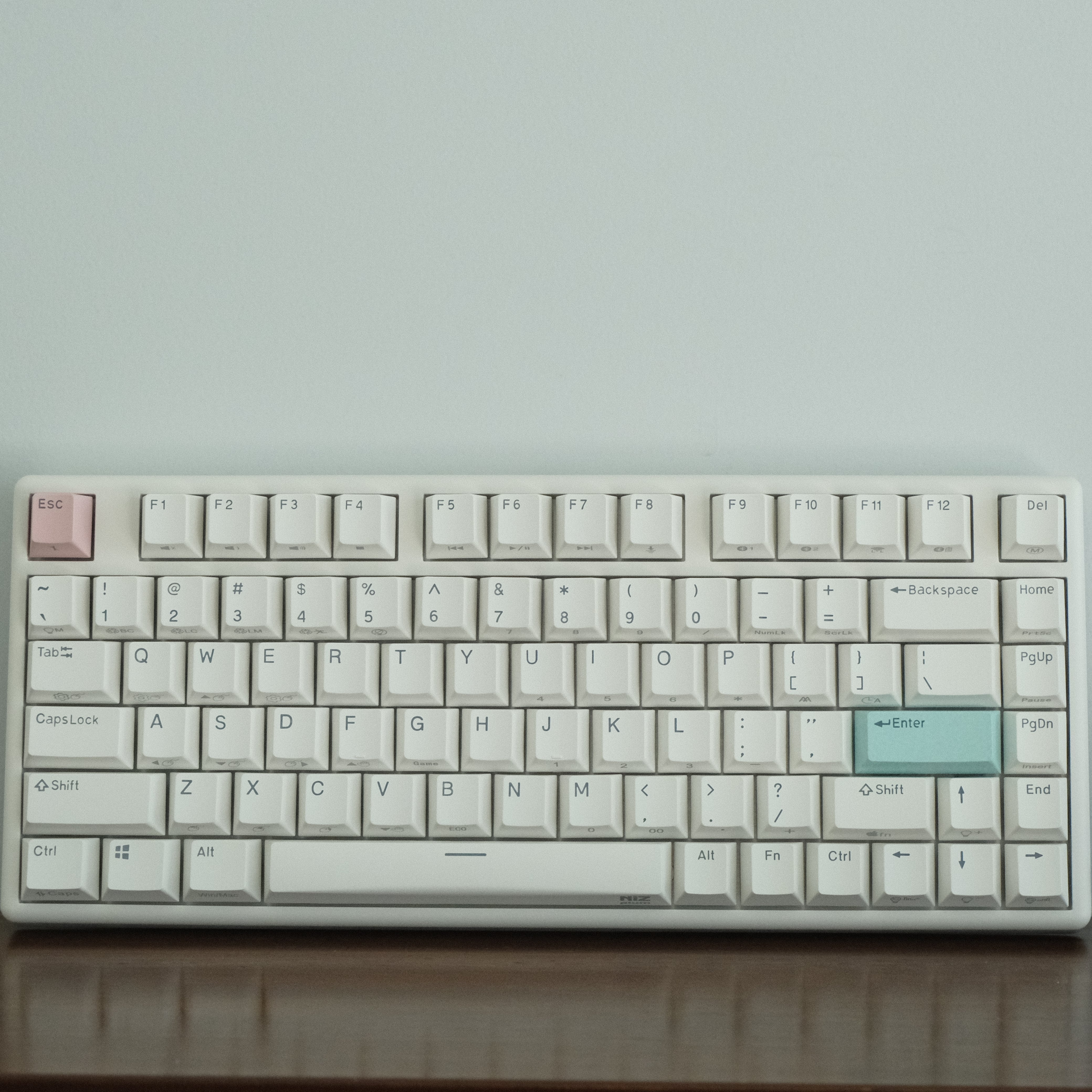 Micro 82 White/ Micro82 Pro