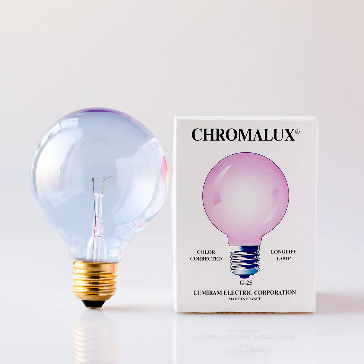 G25 Clear - 40W Chromalux® Full Spectrum Globe Vanity Bulb (Medium/E26 Base)