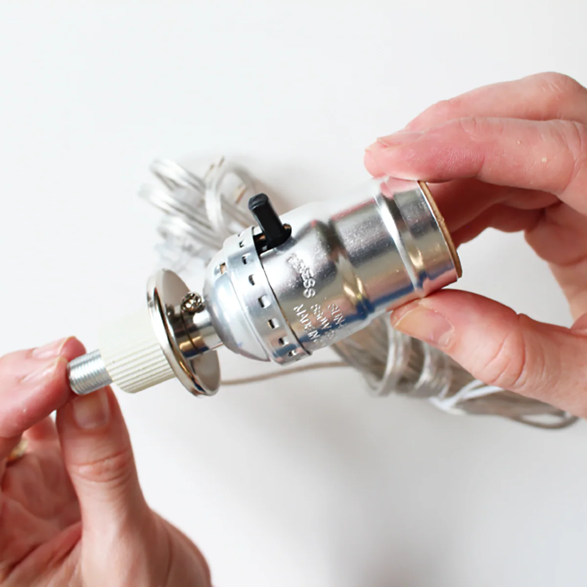 DIY Bottle Lamp Kit (Silver Socket & 8FT Silver Cord)