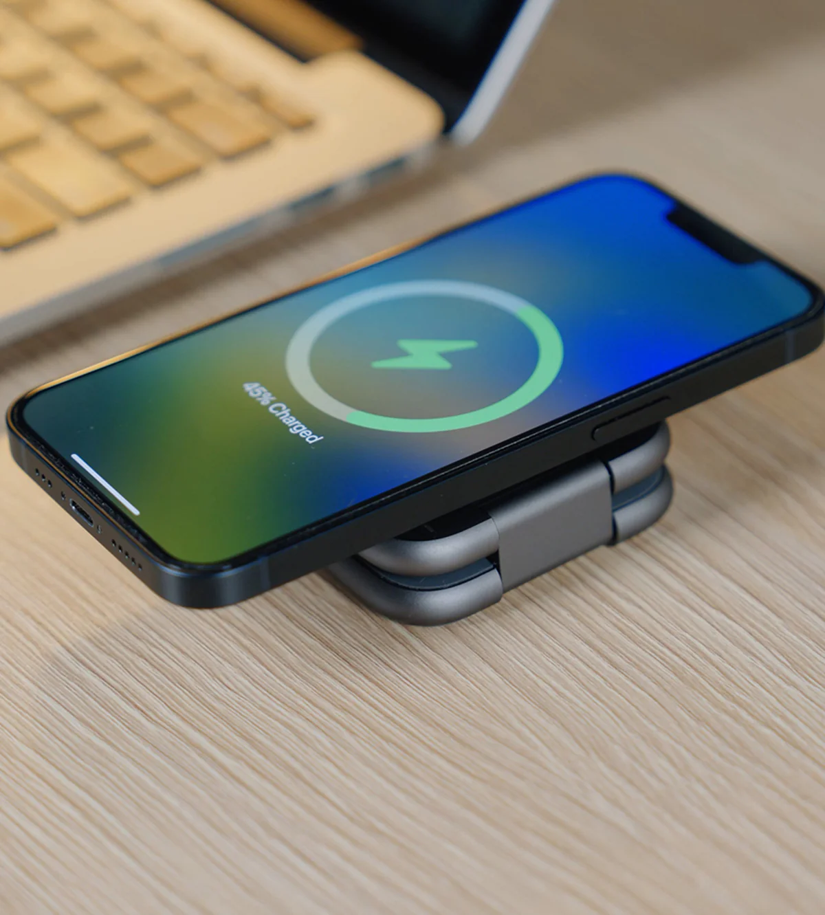 KUXIU X58 Foldable Magnetic Wireless Charging Stand
