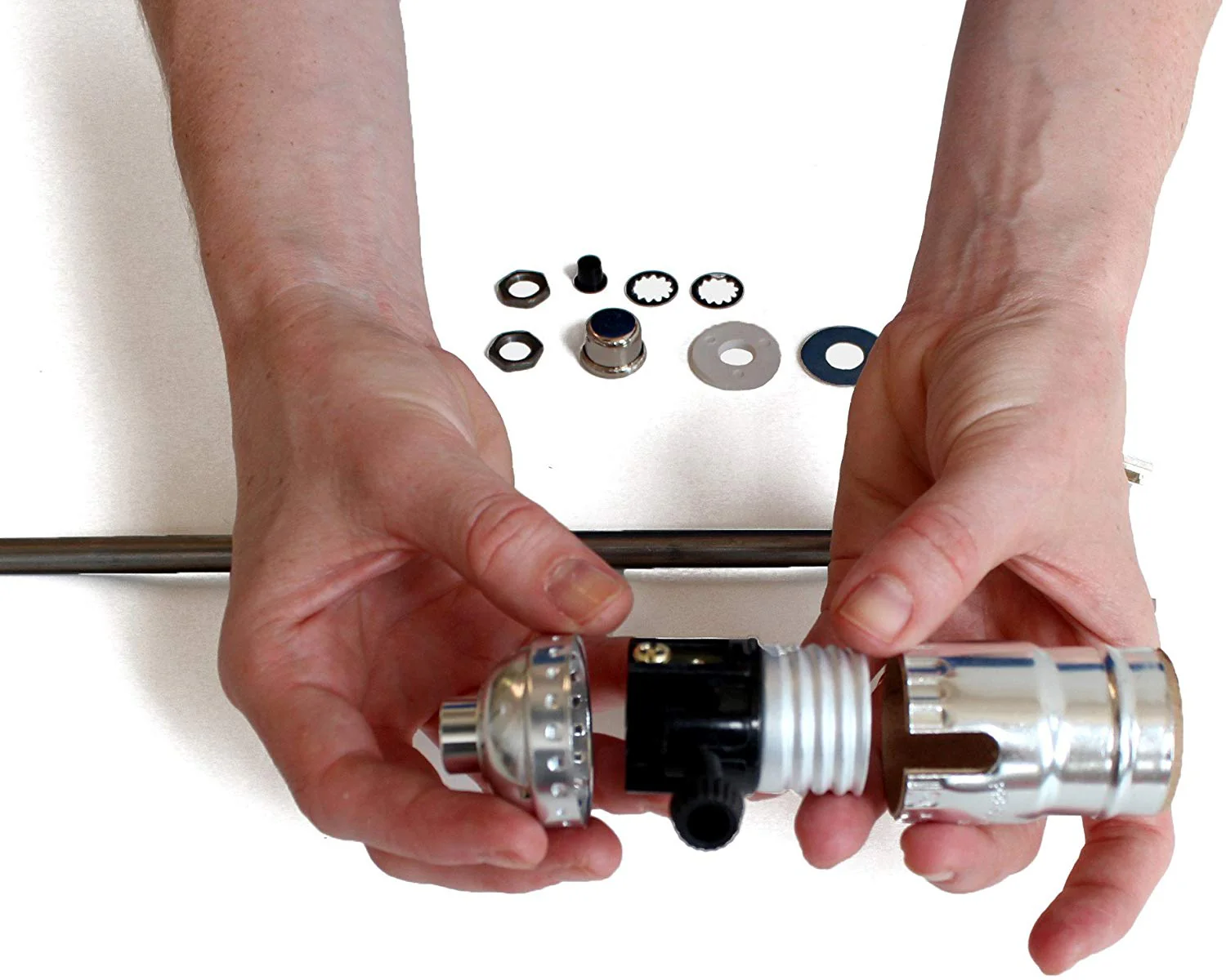 DIY Lamp Wiring Kit (Nickel Silver Socket & Black Cord)