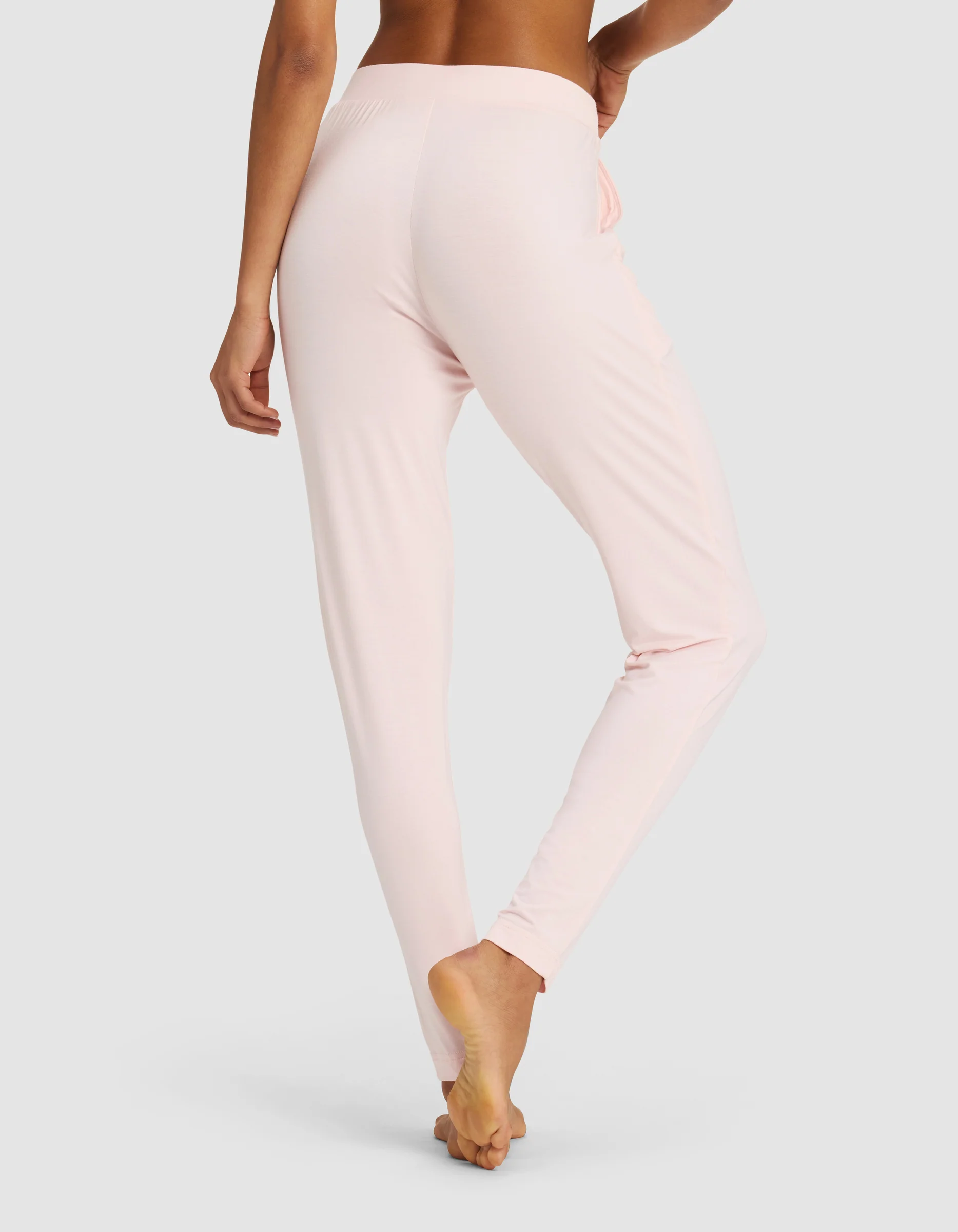 Women's Bamboo Stretch-Knit Tapered Pant