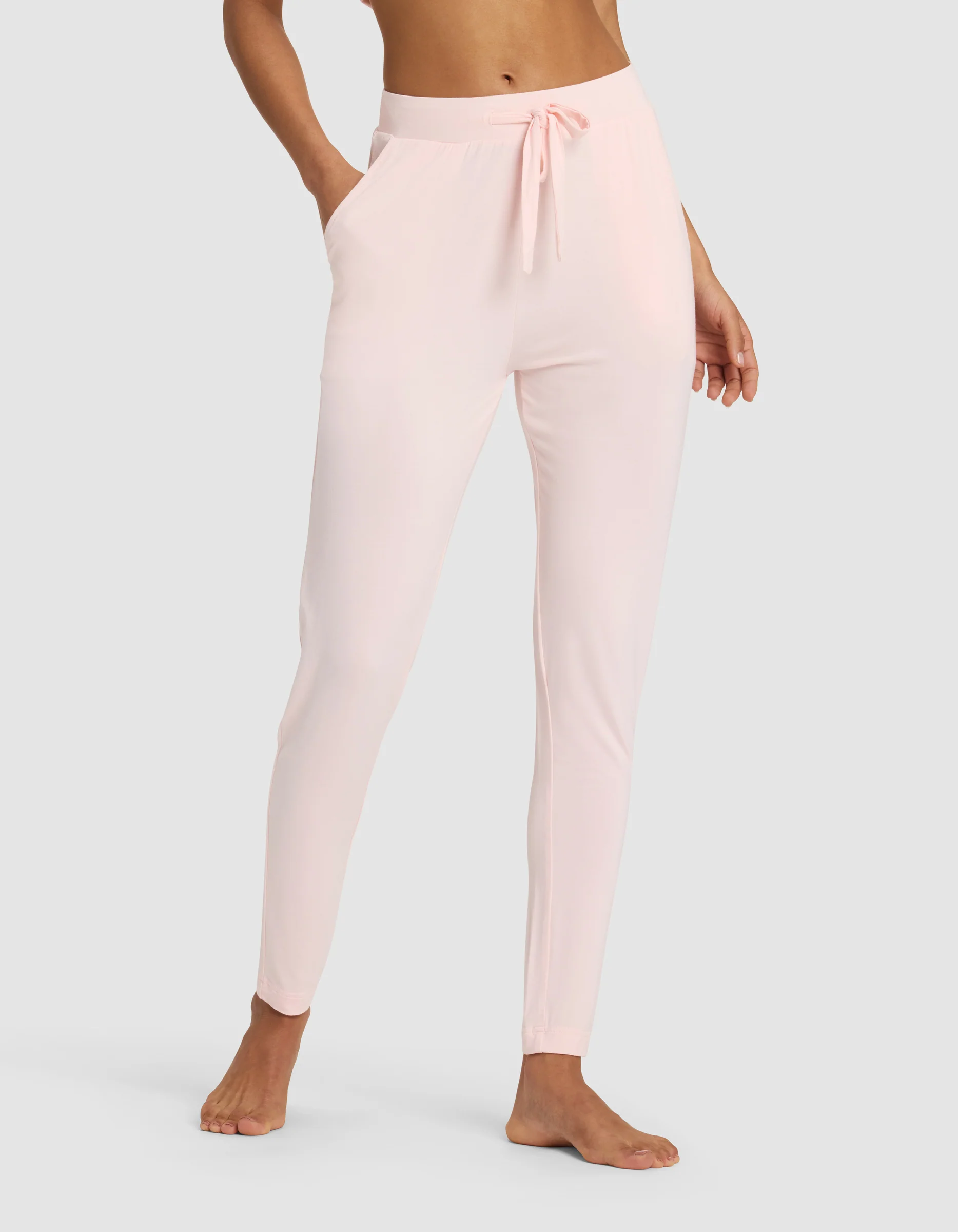 Women's Bamboo Stretch-Knit Tapered Pant