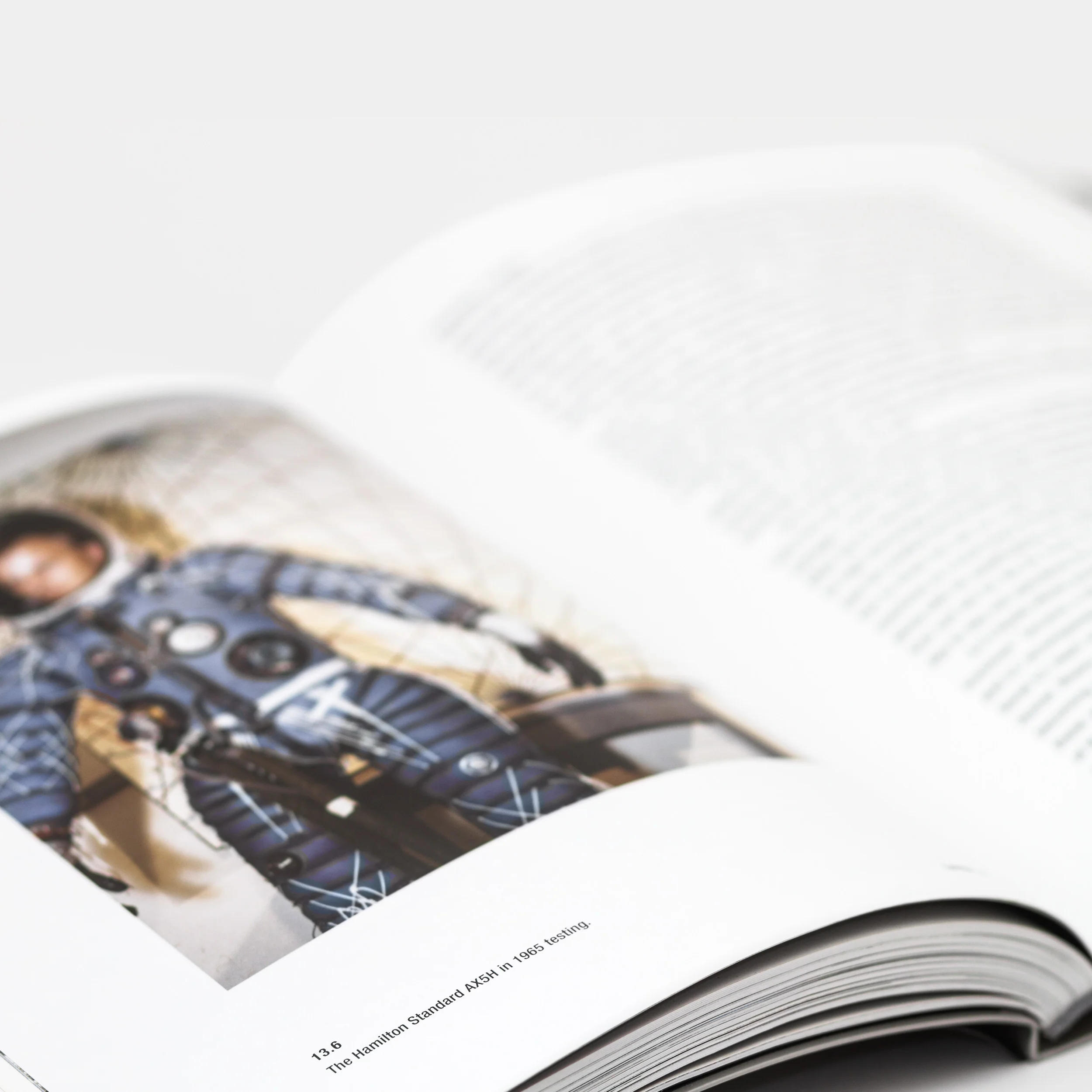 Spacesuit – Fashioning Apollo