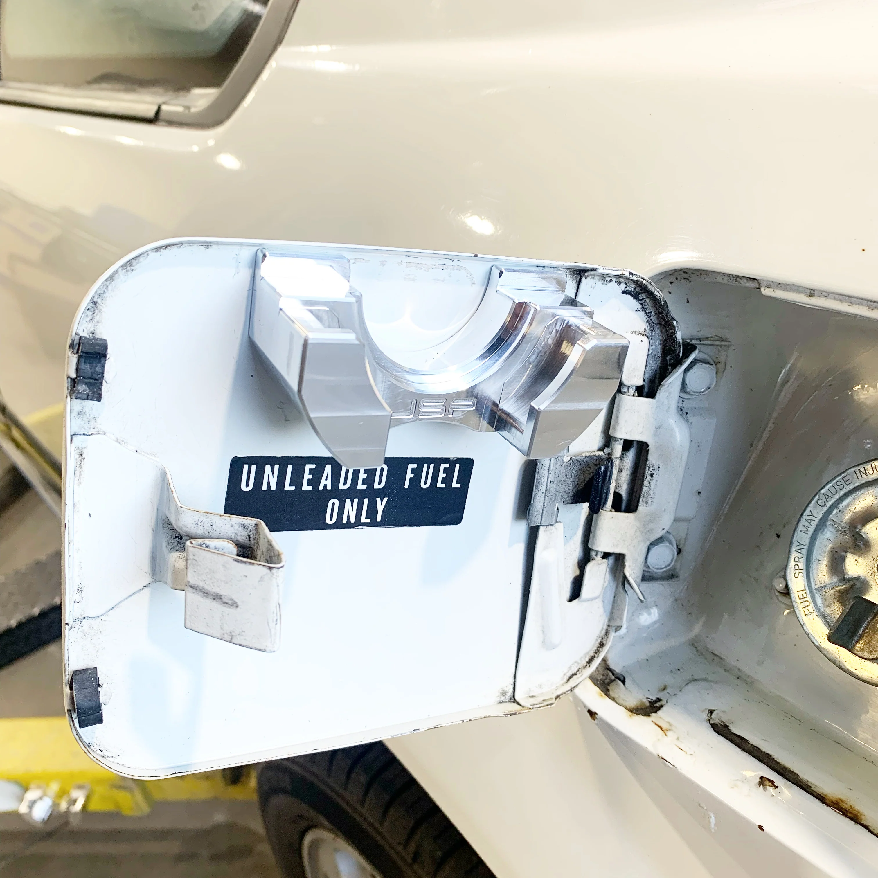 3-4g civic CRX/ BA4 3g Prelude billet gas cap holder