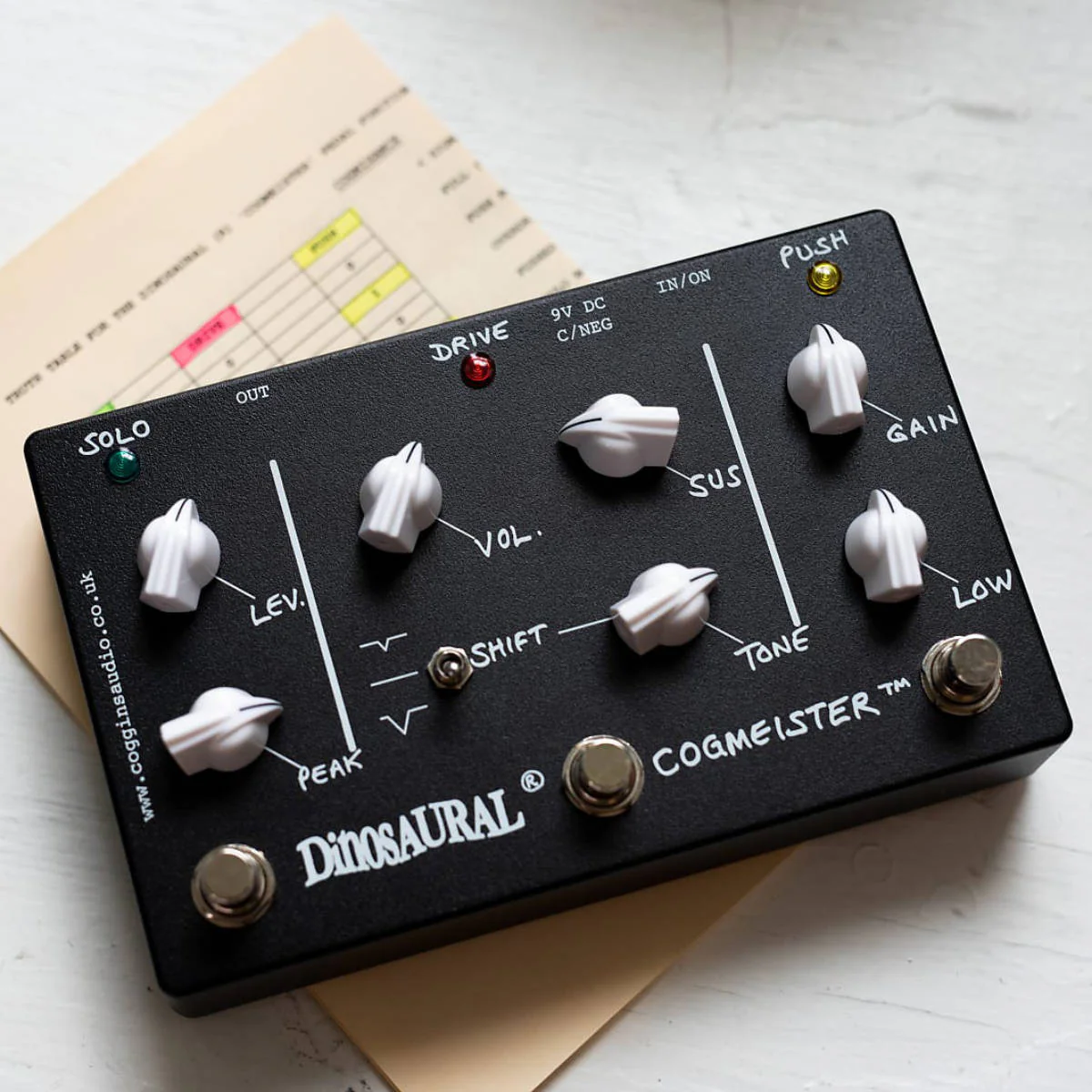 Dinosaural Cogmeister - 3-in-1 Vintage Overdrive and Boost Pedal