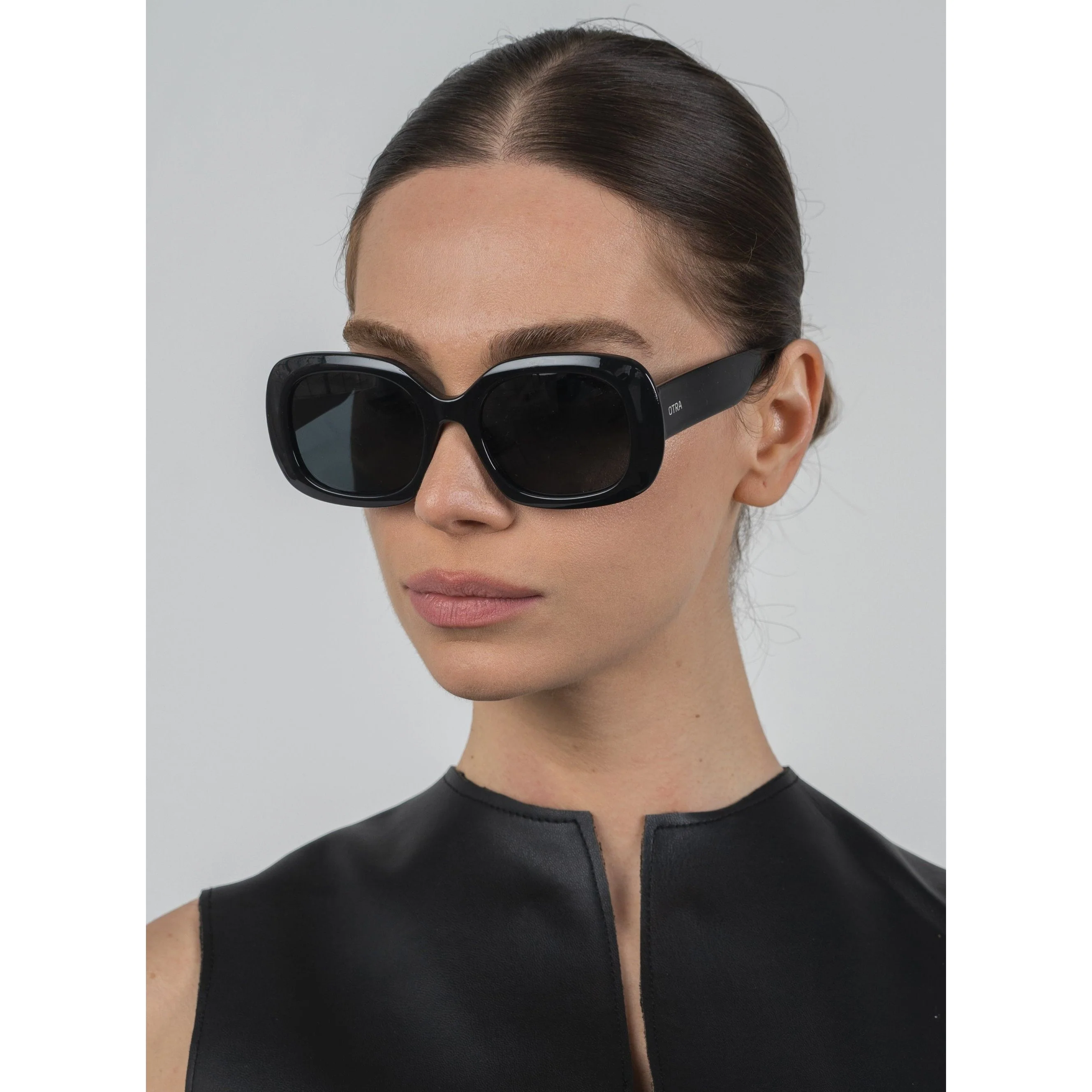 Eyewear Valerie - Black/ Smoke