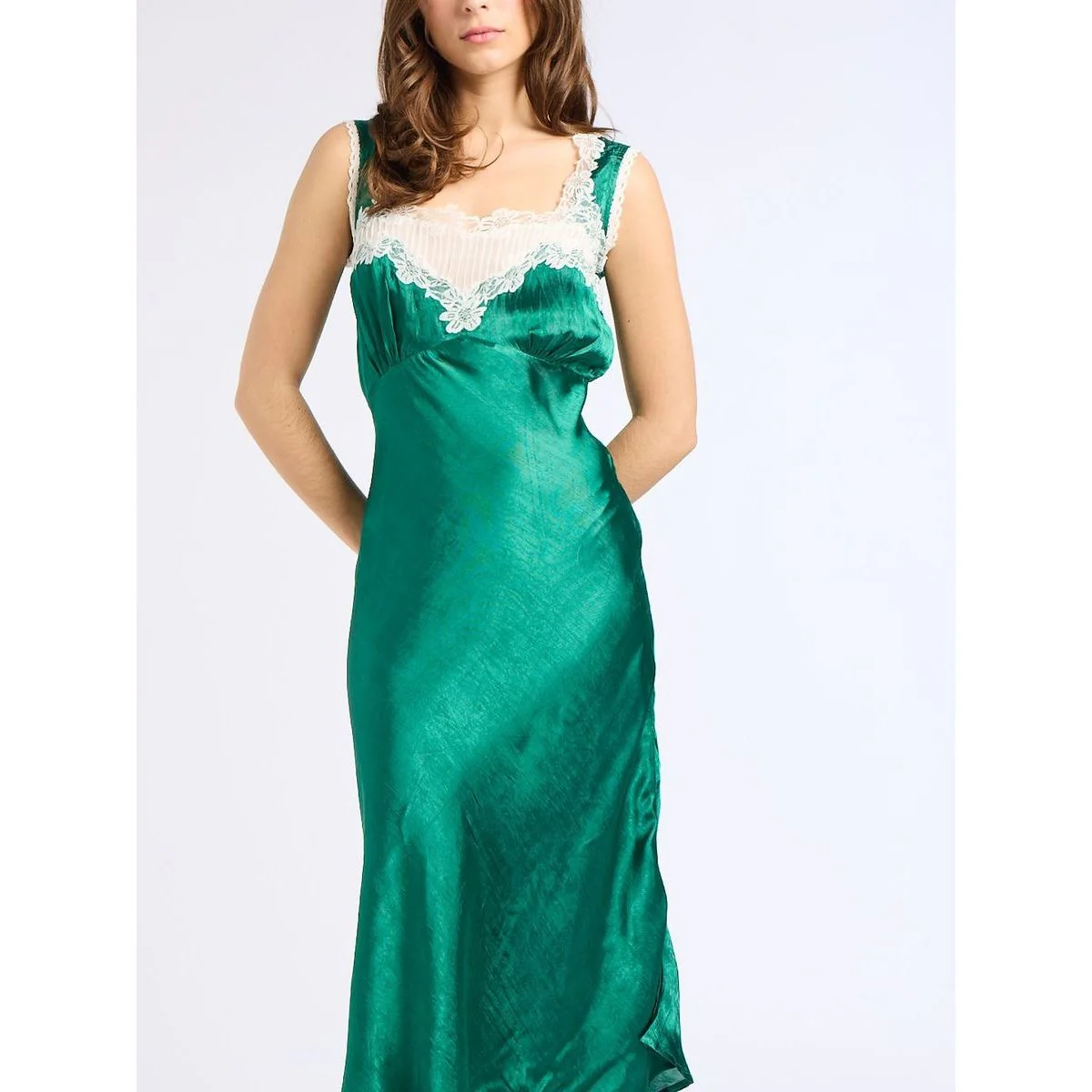 Rowe Dress in Emerald