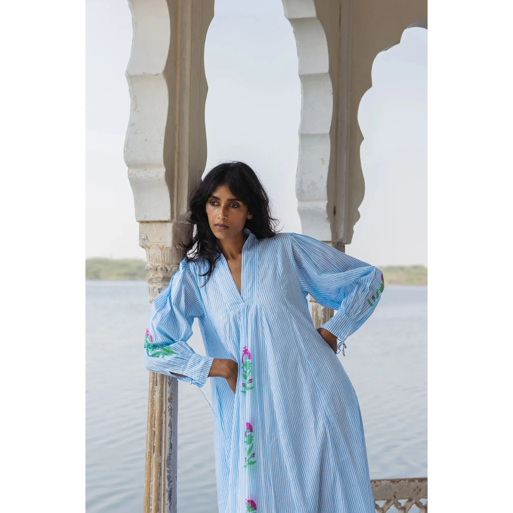 Leo Dress in Palladio Garden & Thin Stripes