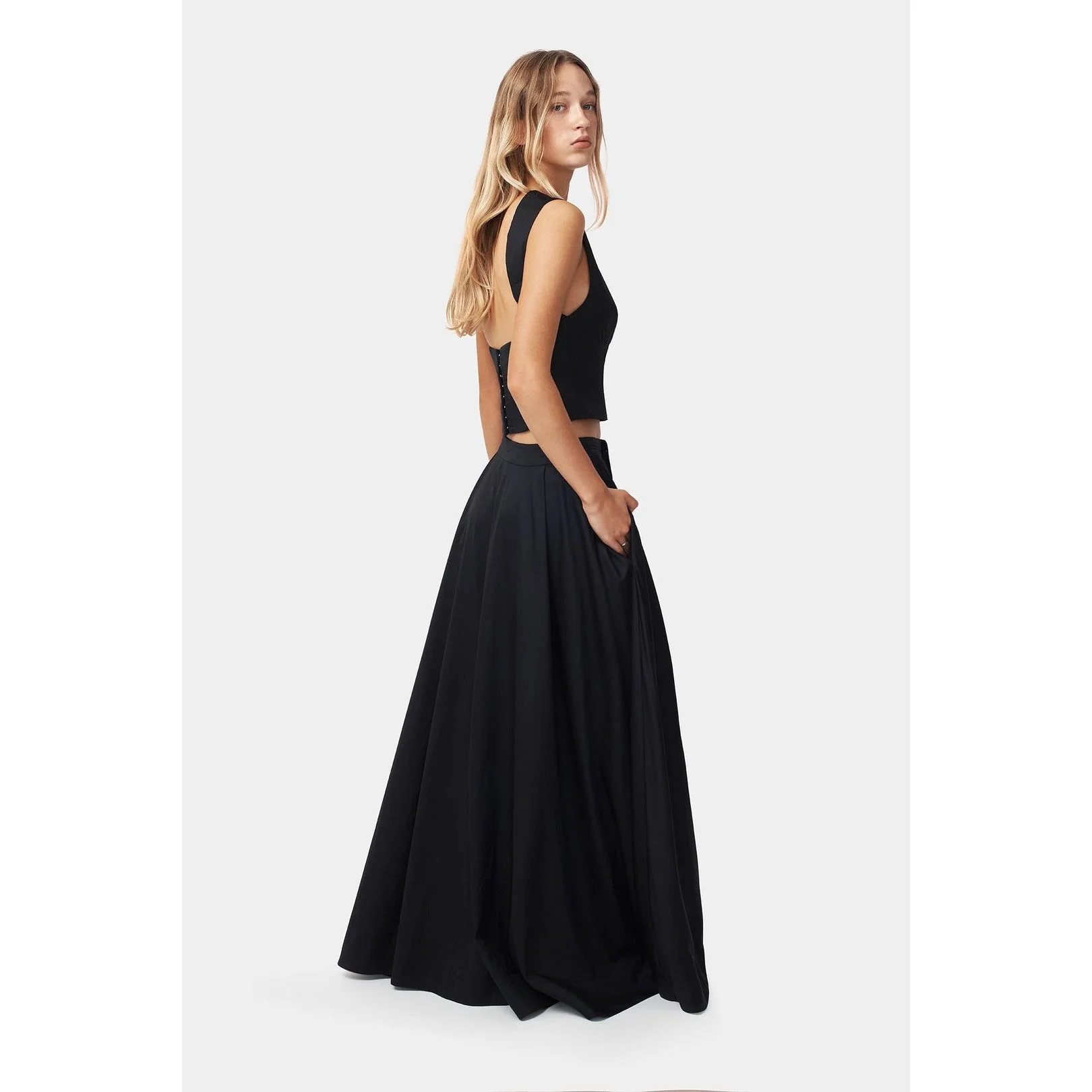 Mana Maxi Skirt Black