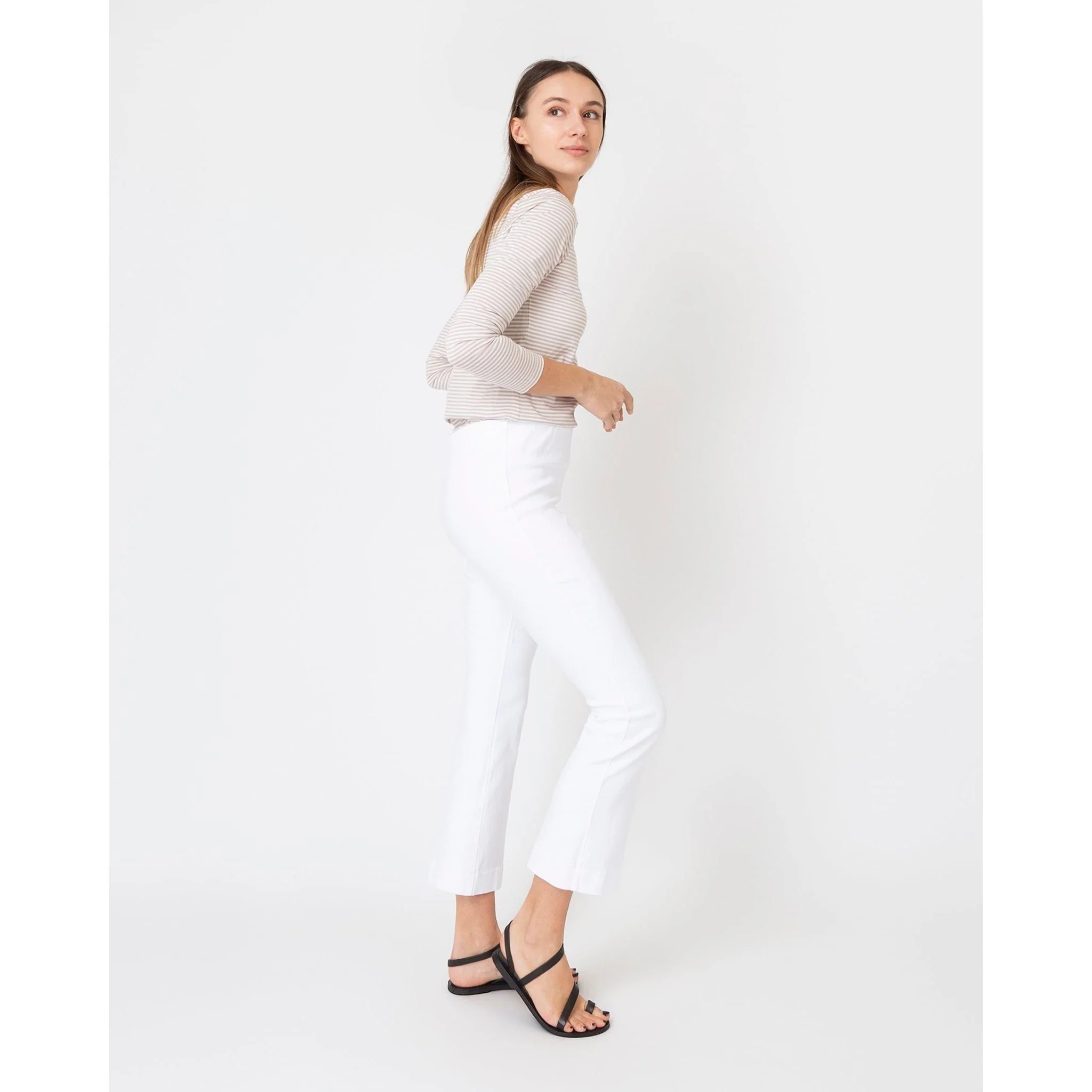 Faye Flare Cropped Pant White