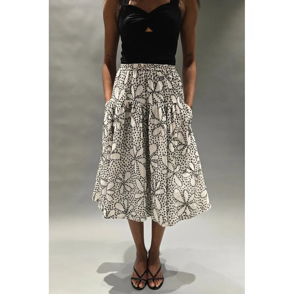 Full Skirt White Black