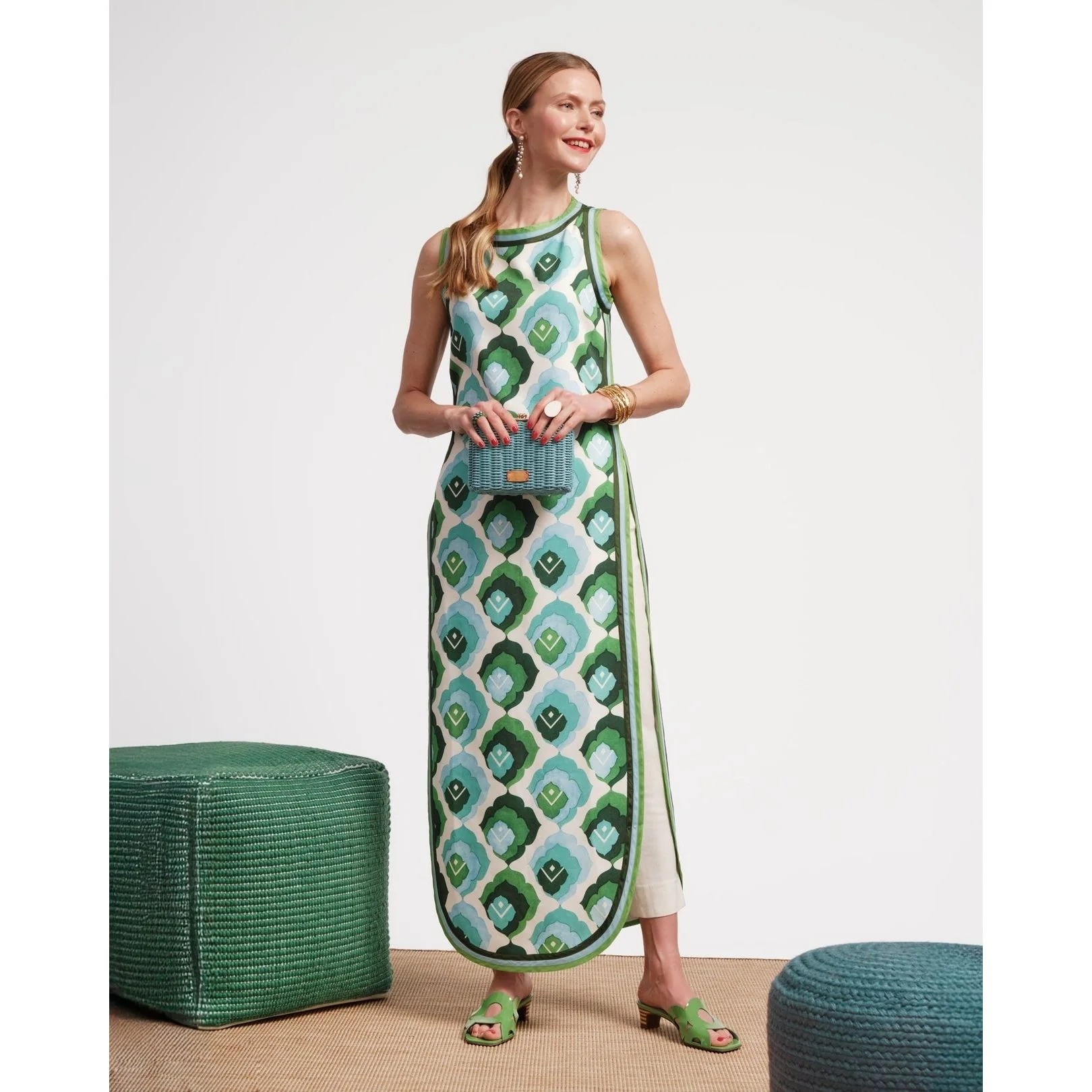 Sabrina Top Graphic Leaf