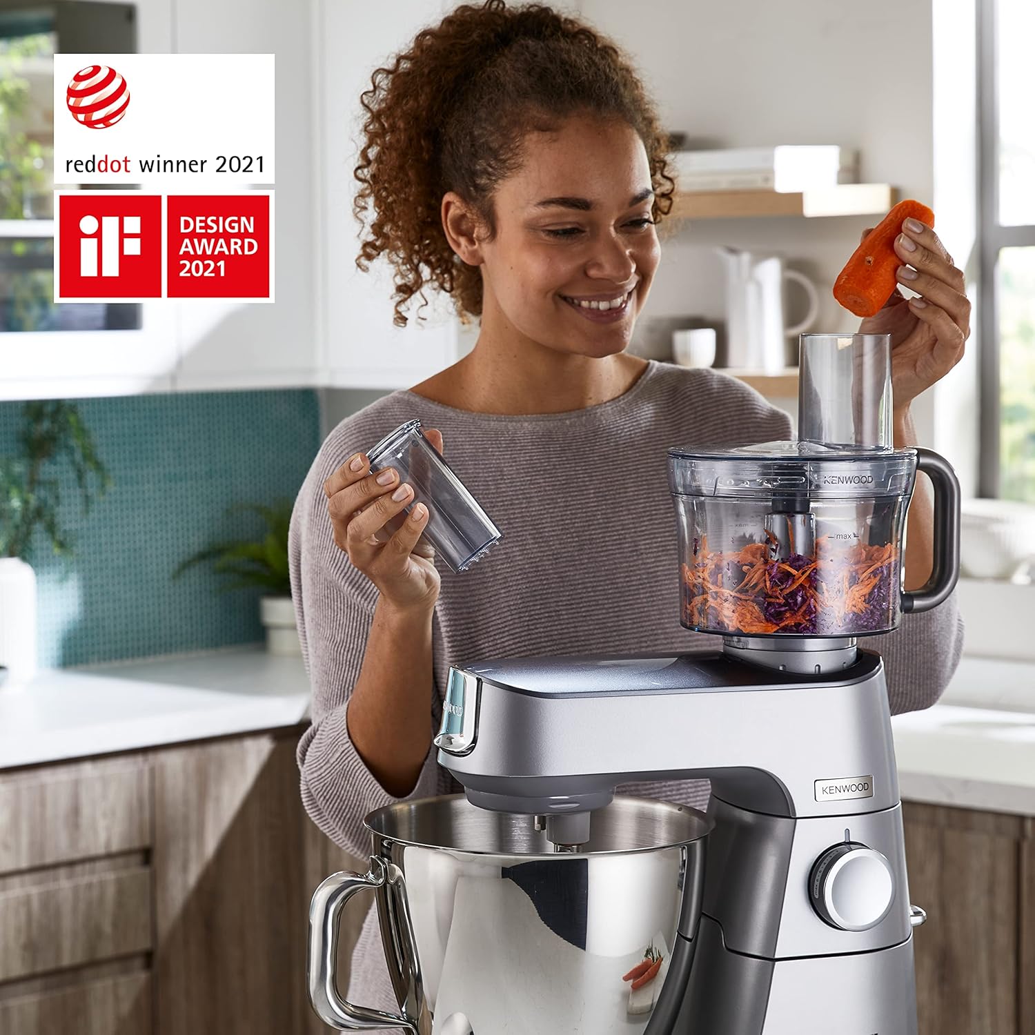 Kenwood Titanium Chef Baker KVL85.424SI Küchenmaschine mit integrierter Waage, inkl. 4-teiligem Patisserie-Set, 7 L und 5L Rührschüssel, stufenloser Geschwindigkeitsregler, 1200 W, Silber