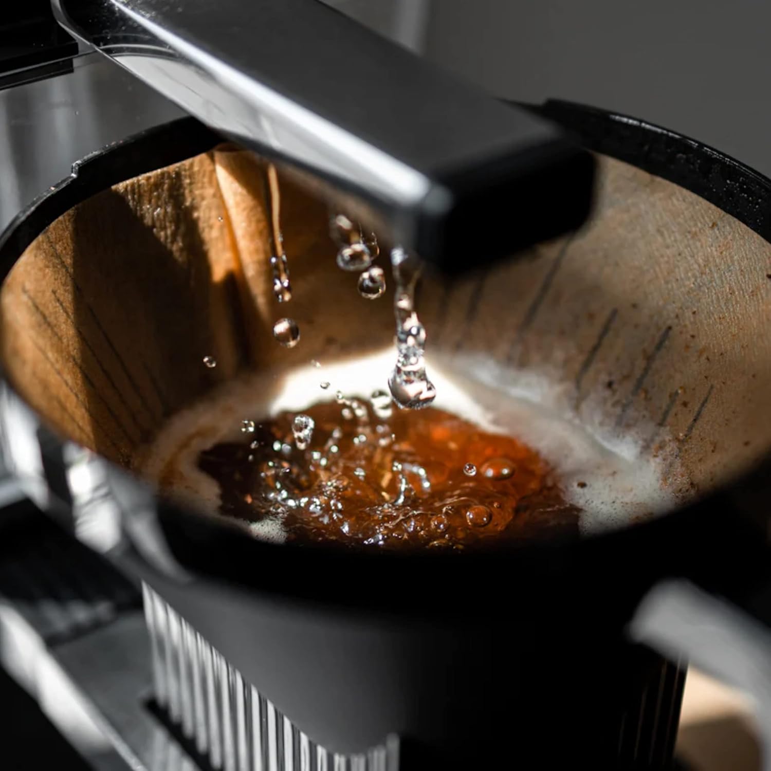 Moccamaster KBG Select, Kaffeemaschine, Retro Kaffeemaschine, Filterkaffee, Off-White, 1.25L