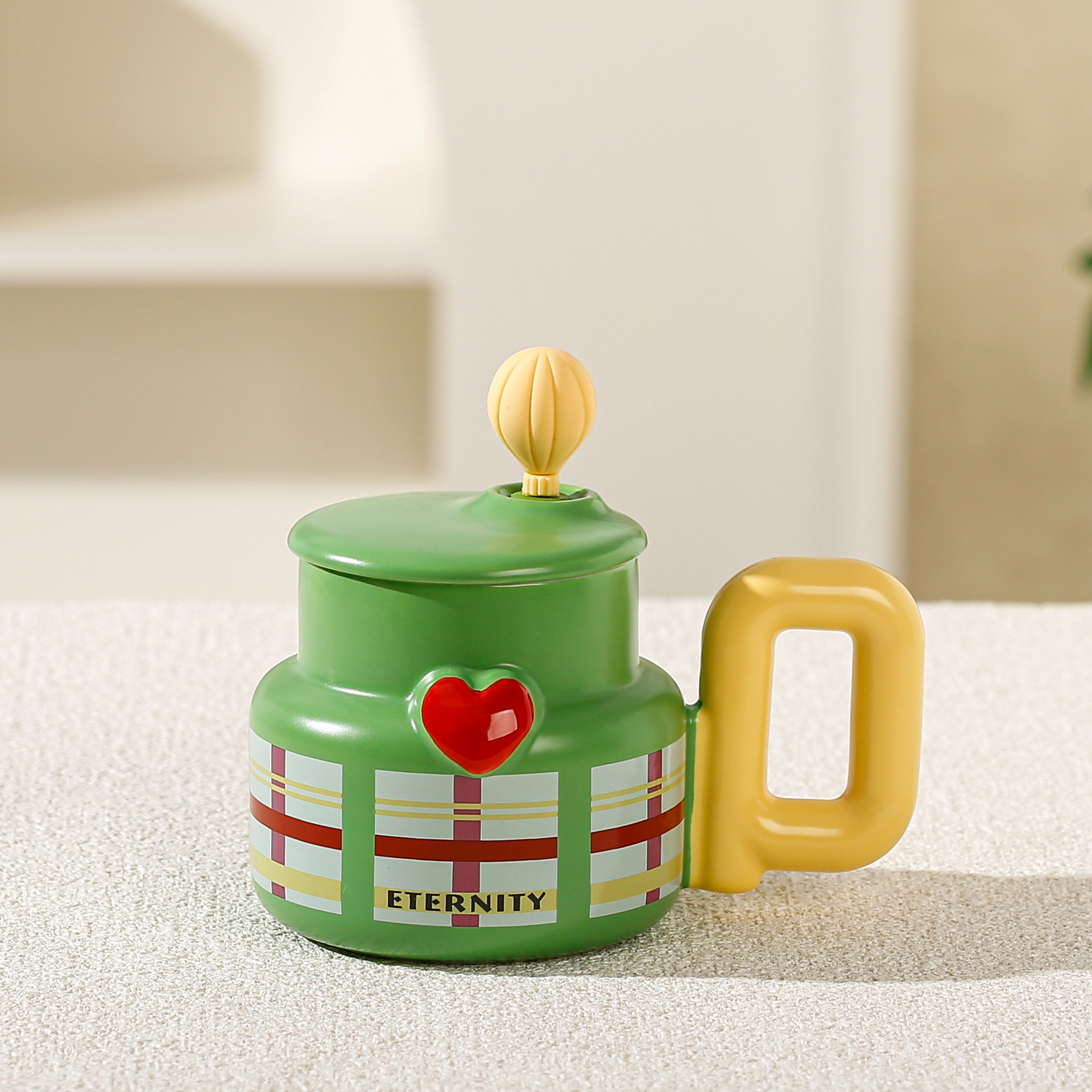 Ceramic Mug with Lid