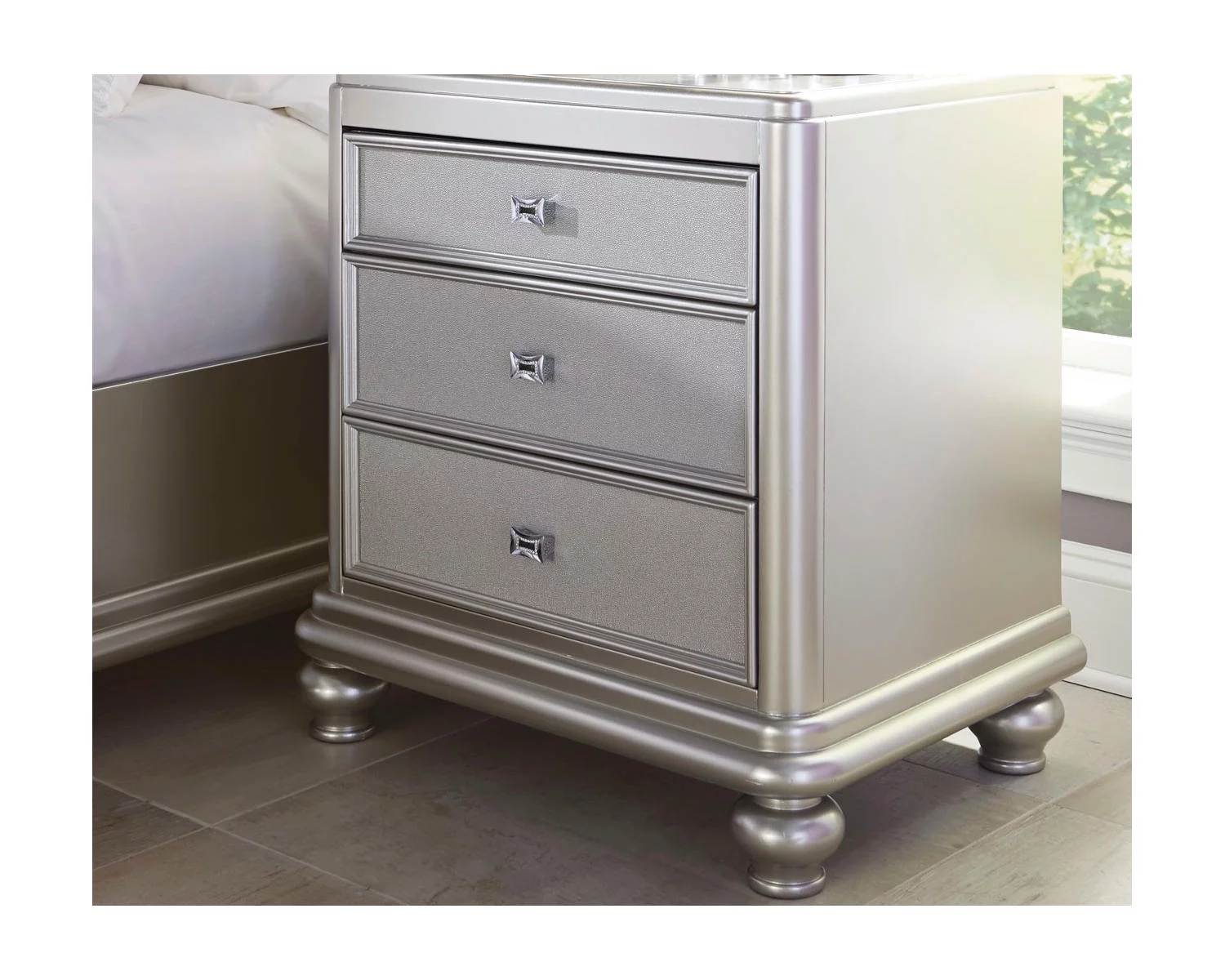 Signature Design by Ashley Traditional Coralayne 3 Drawer Nightstand, Silver