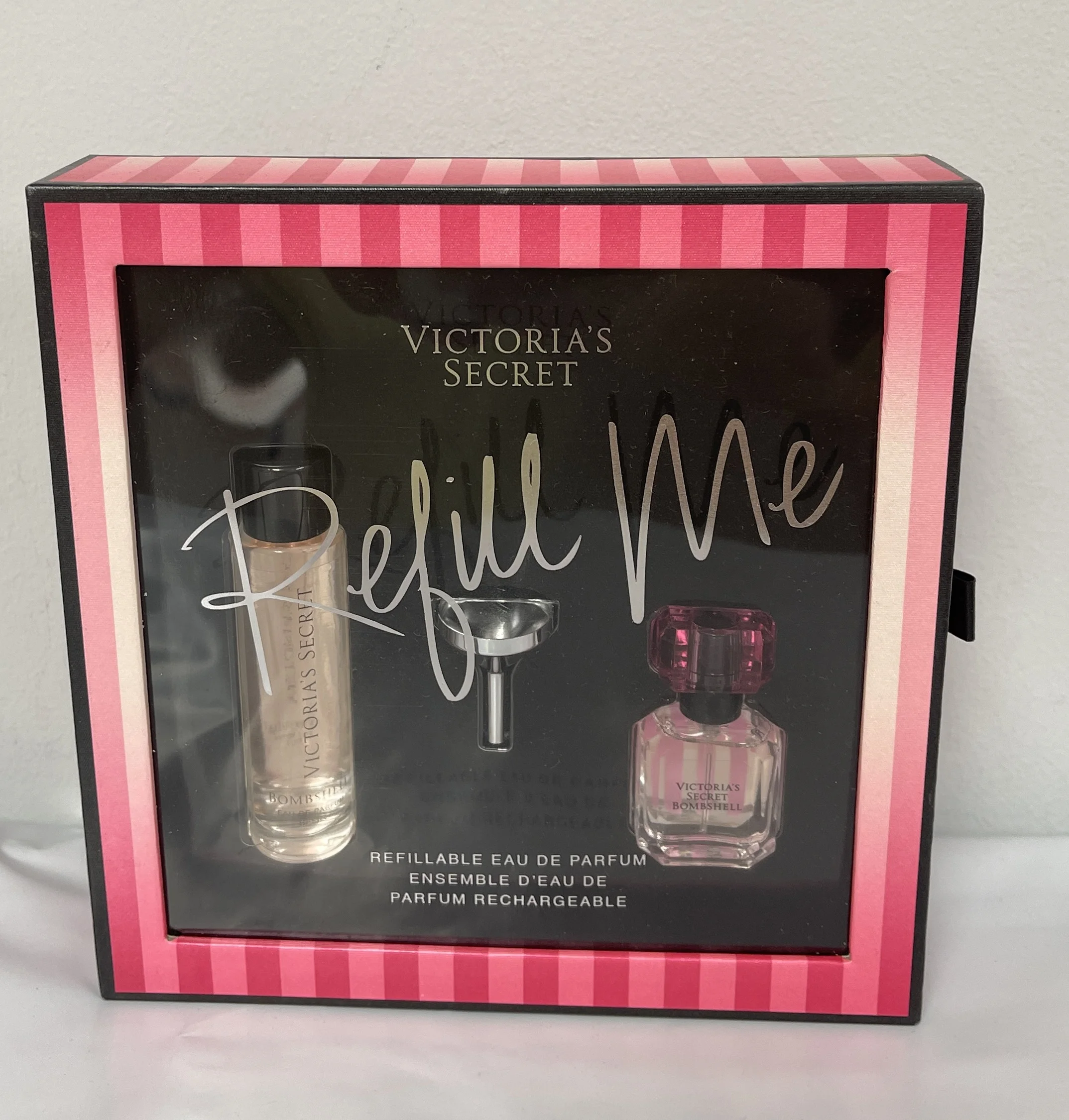 Victoria's Secret Bombshell Refill Me Refillable Eau De Parfum Perfume Gift Set