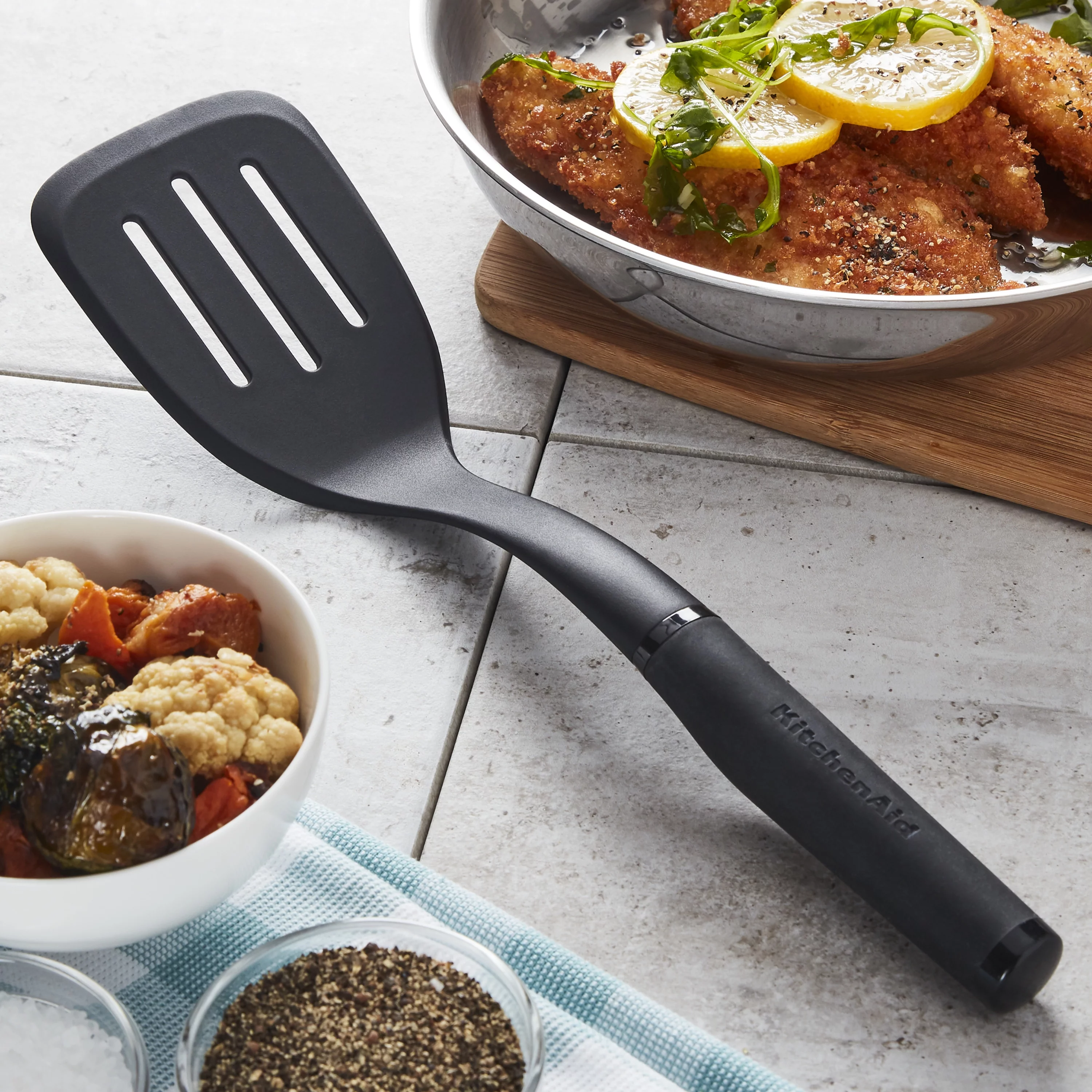 Kitchenaid 5-piece Essential Kitchen Tool and Gadget Starter Set