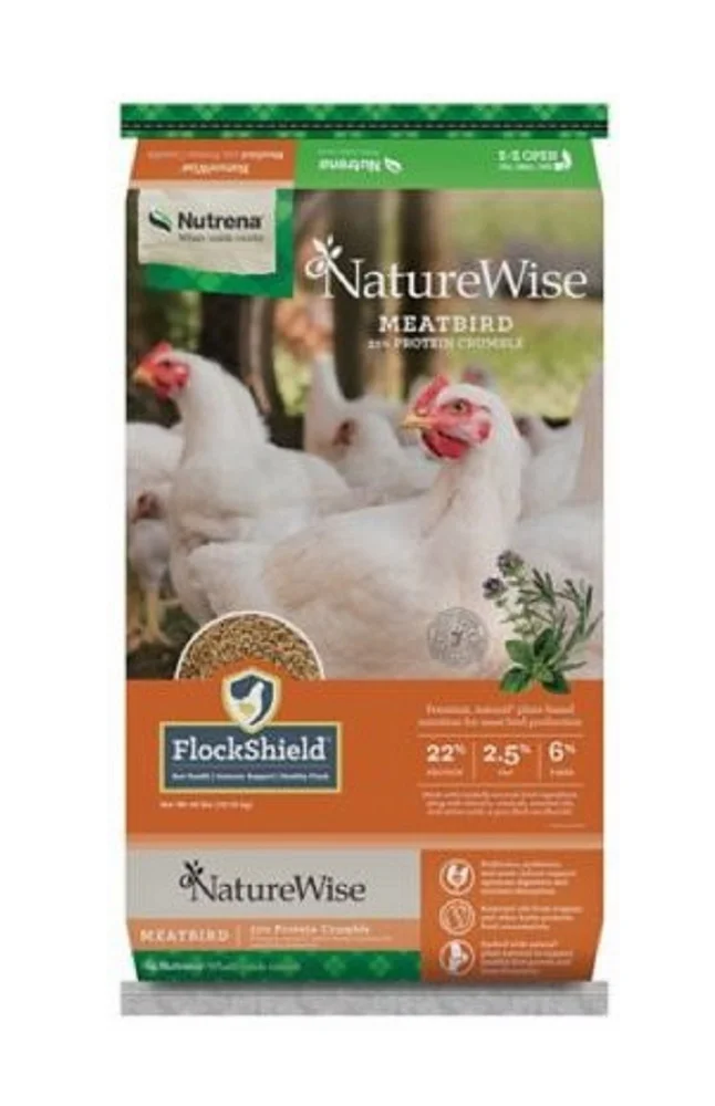 Nutrena 91585-40 NatureWise Meatbird Poultry Feed Crumbles in 40 Pounds Package