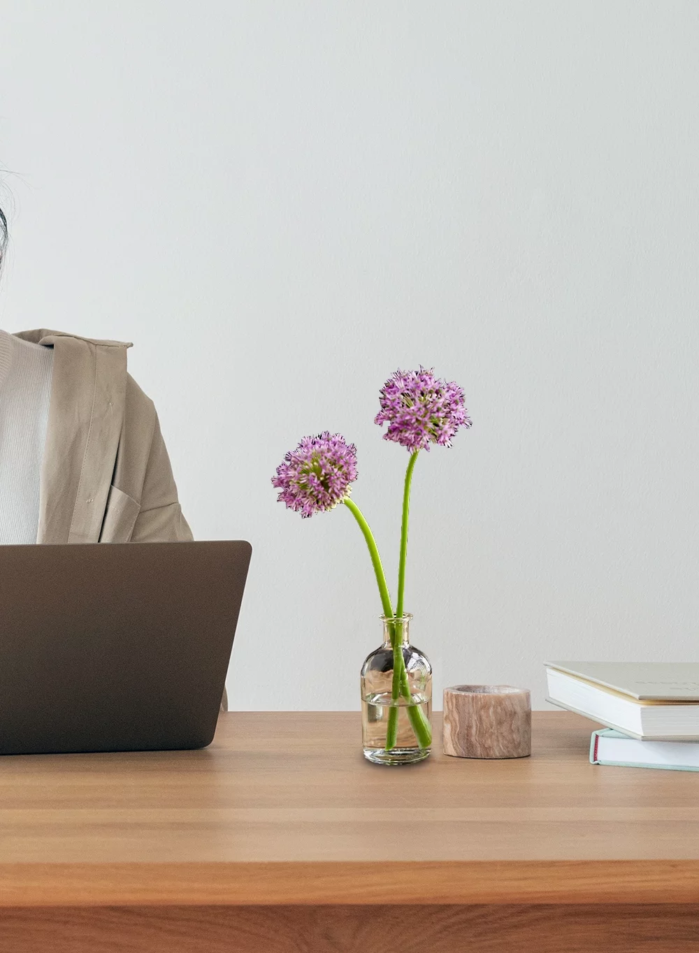 Serene Spaces Living Set of 48 Clear Bud Vases