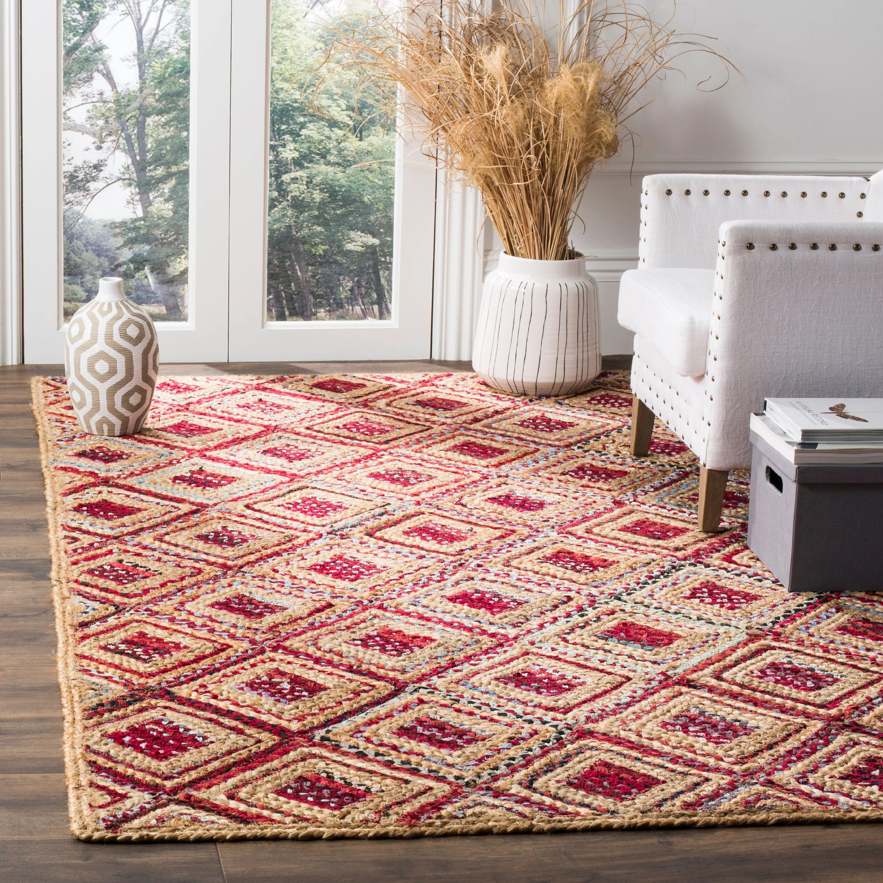 SAFAVIEH Cape Cod Alayna Braided Geometric Jute Area Rug, 9' x 12', Natural/Red