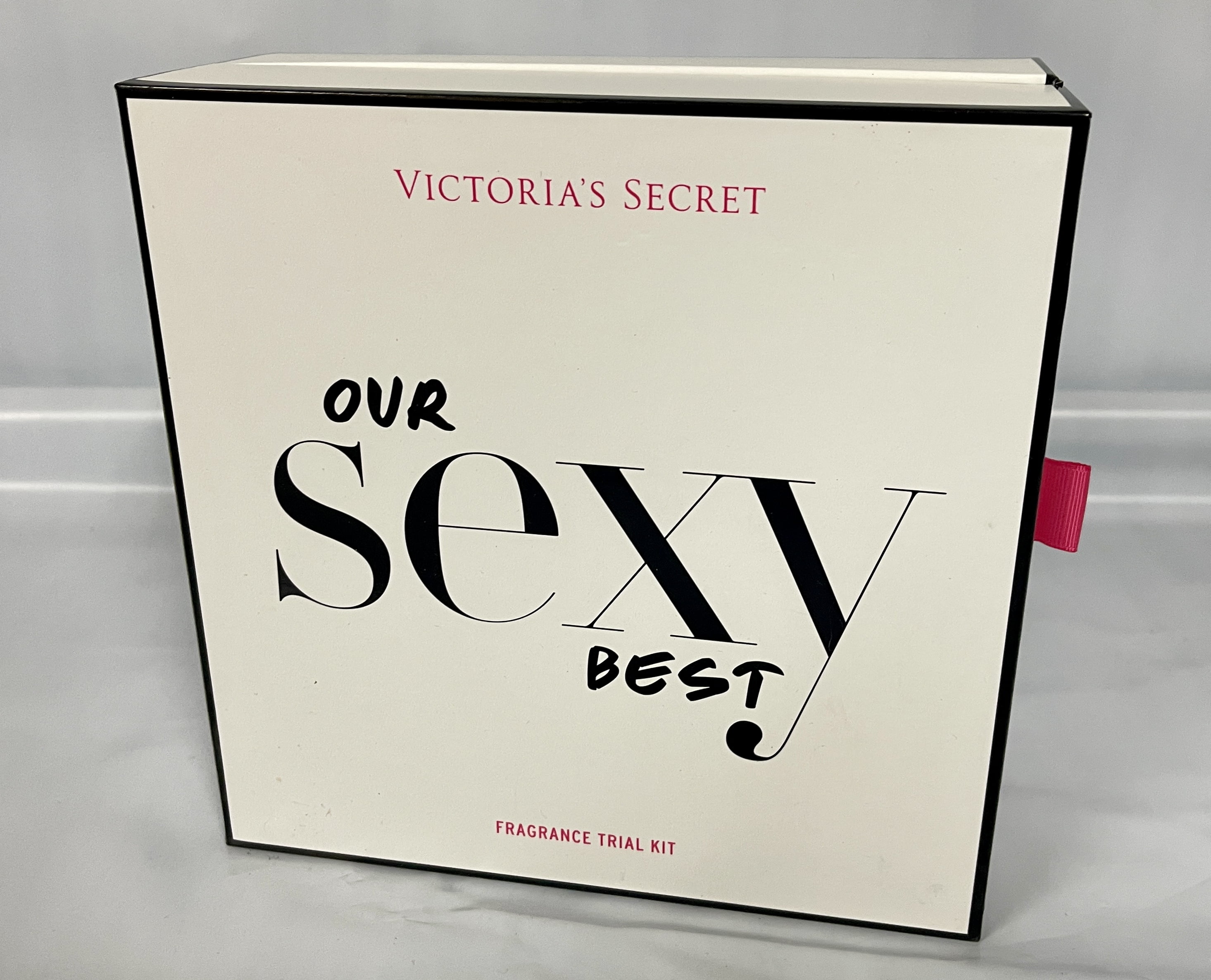 Victoria's Secret Our Sexy Best Love Rollerball 3 Pc Set Bombshell, Heavenly, Body By Victoria Eau De Parfum Perfume Set with Pouch. Limited Edition