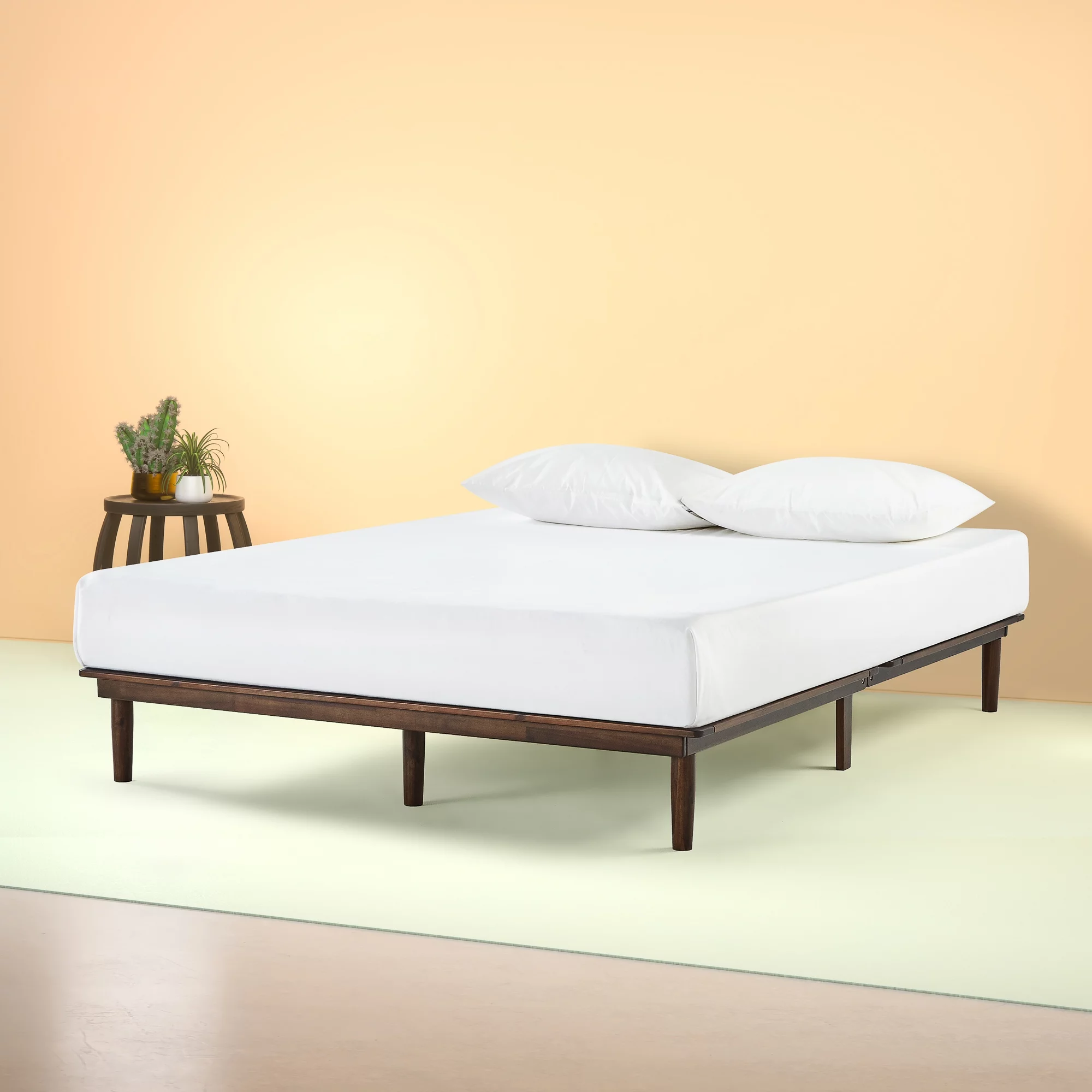Zinus Queen Size Wood Platform Bed Frame - Bobbie 10
