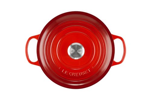 Le Creuset Enameled Cast Iron Signature Round Dutch Oven