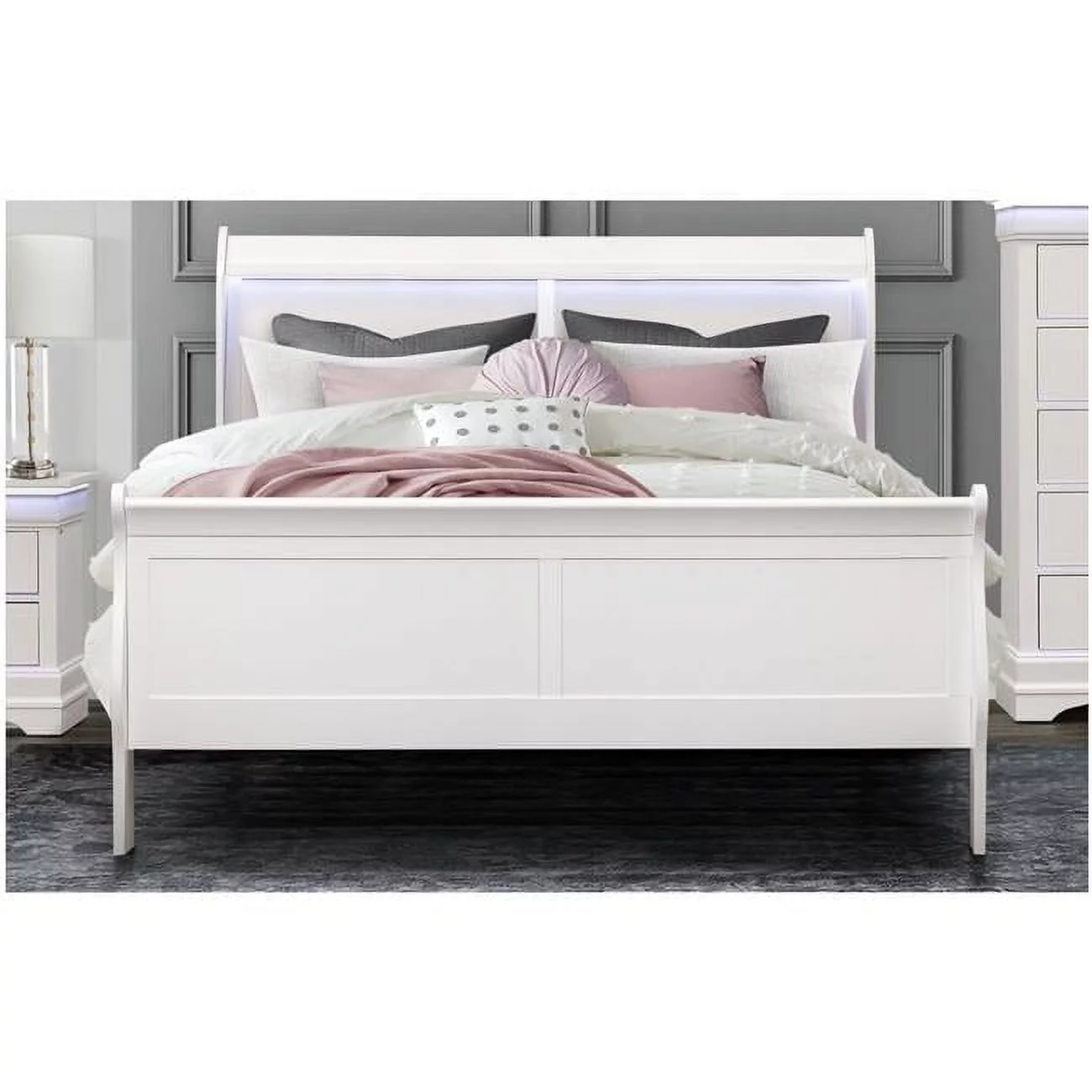 Global Furniture USA Charlie White Queen Bed