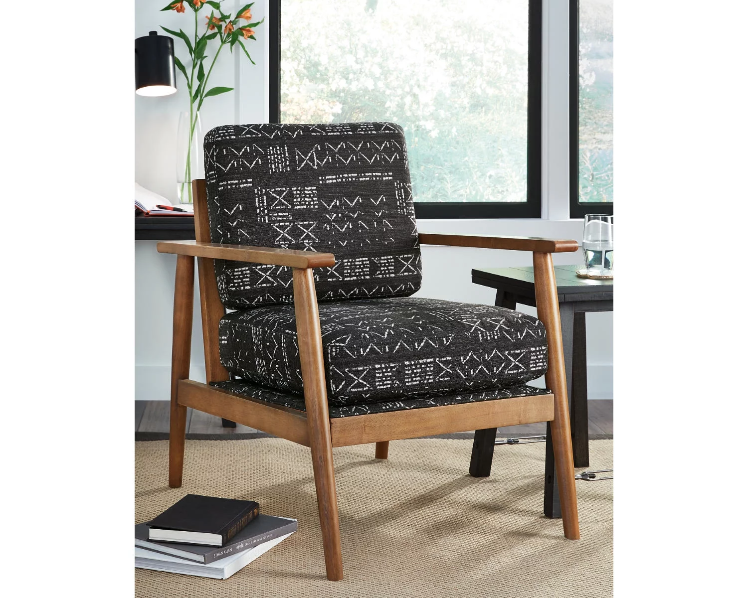 Signature Design by Ashley Contemporary Bevyn Accent Chair  Charcoal
