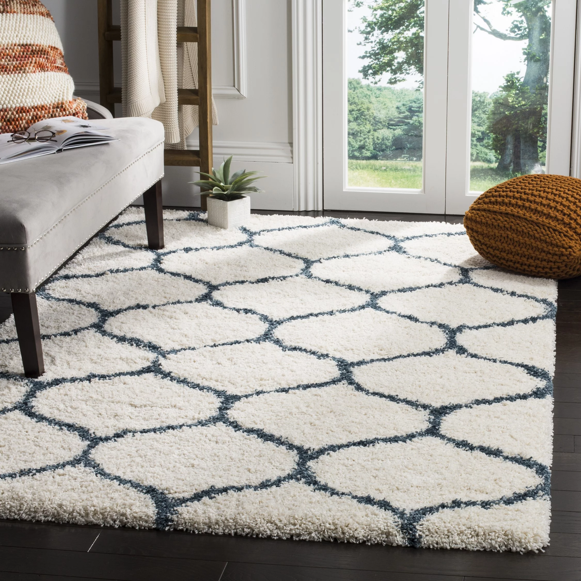 SAFAVIEH Hudson Arline Geometric Shag Area Rug, Ivory/Slate Blue, 7' x 7' Square