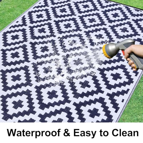 Smiry Waterproof Outdoor Rug 5x8 ft, Reversible Plastic Straw Patio Camping Rugs, Outdoor Indoor RV Mat Carpet for Patio, Outside Entry, Backyard, Deck, Bench, Picnic, Camper, Black & Beige